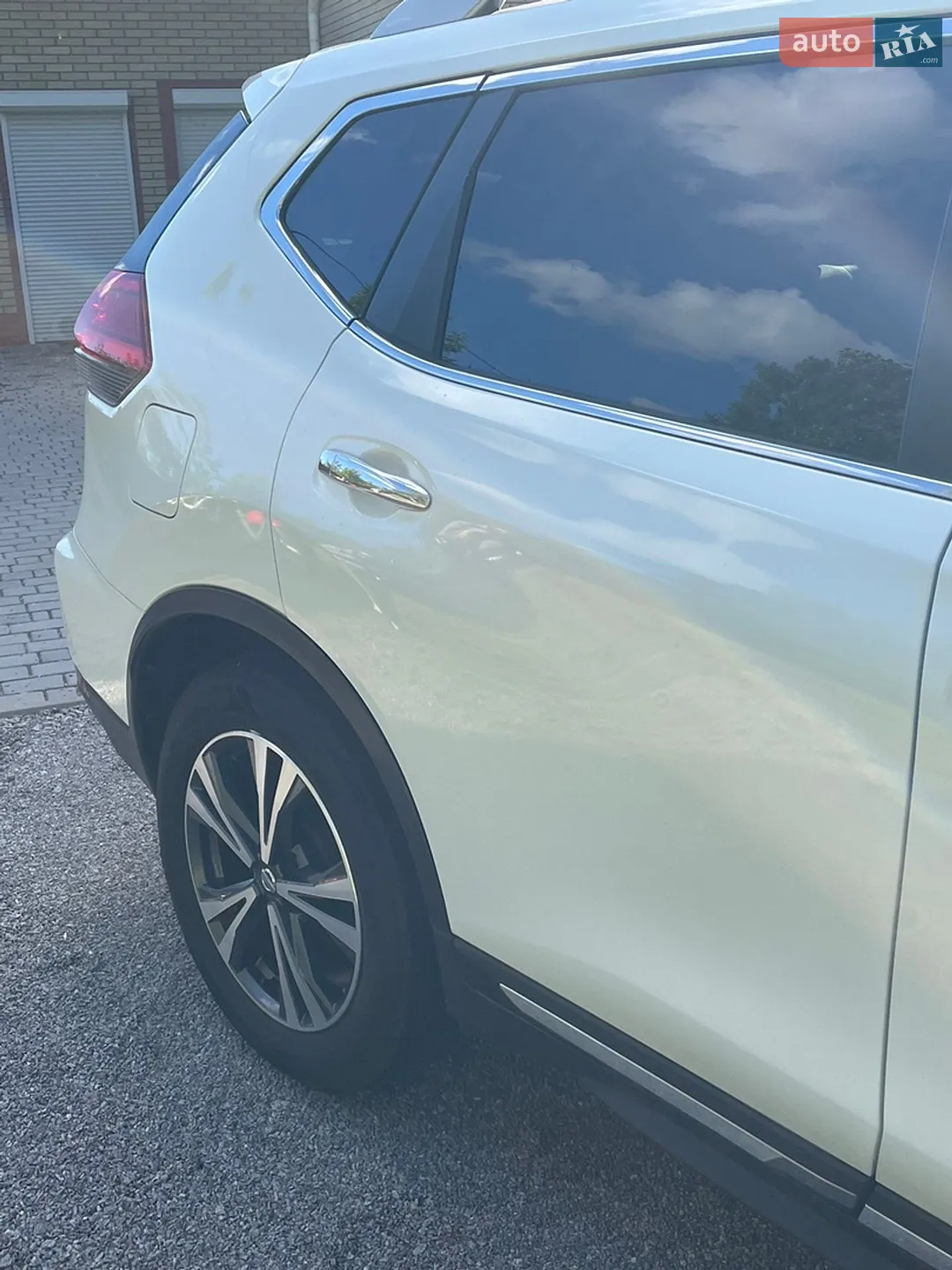 2017 Nissan Rogue - мініатюра 10