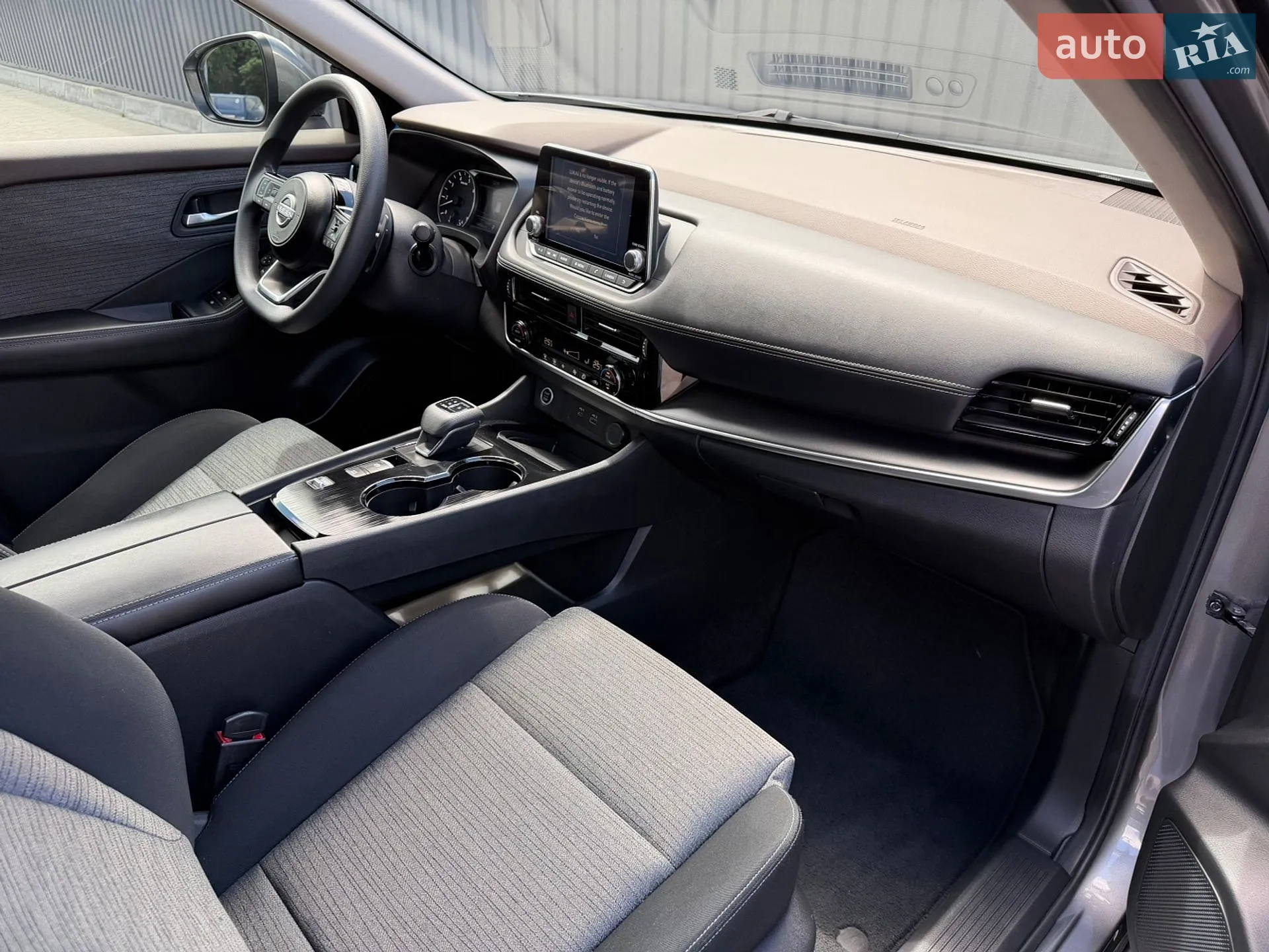 2020 Nissan Rogue - мініатюра 12
