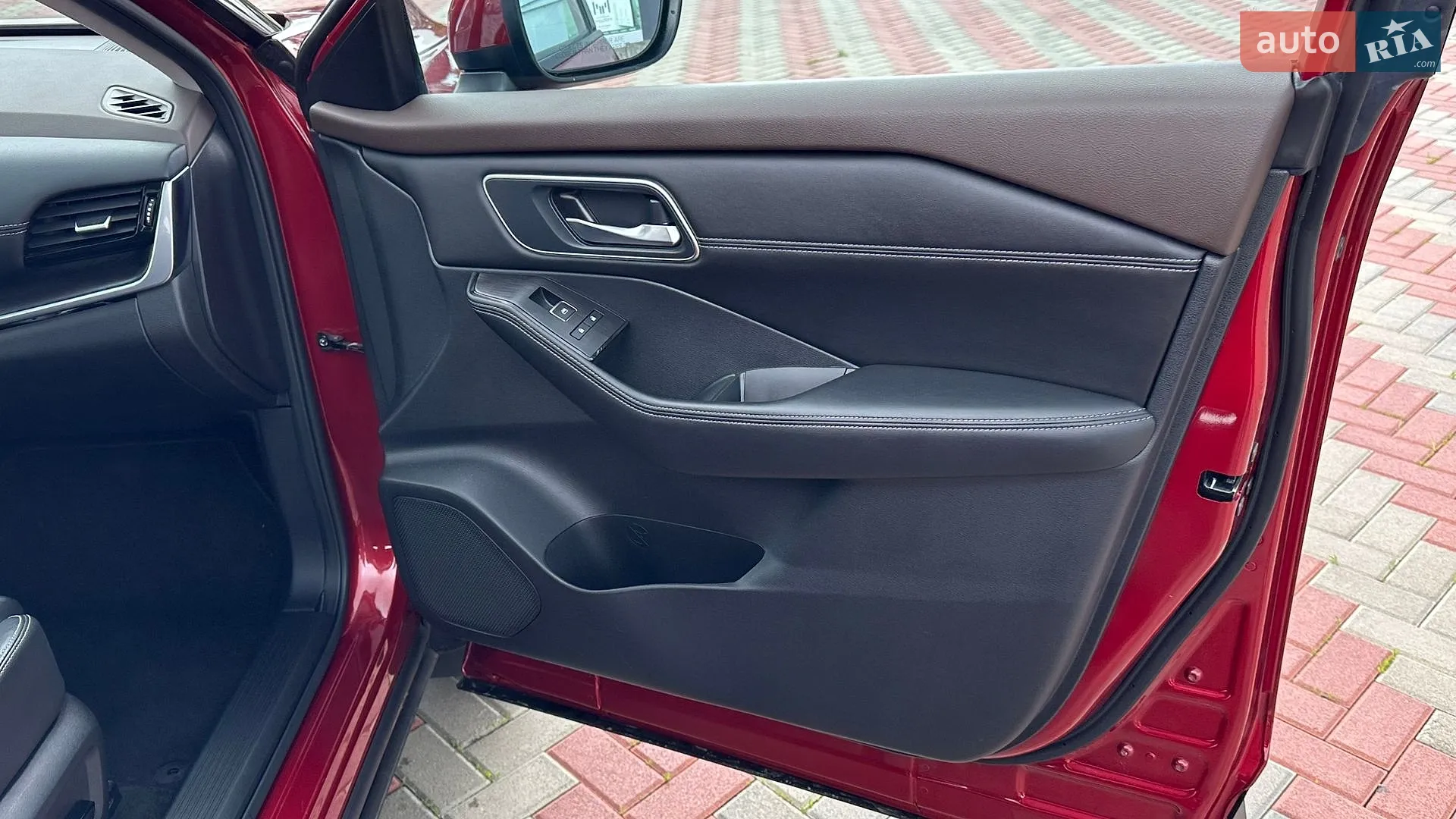 2021 Nissan Rogue - мініатюра 29