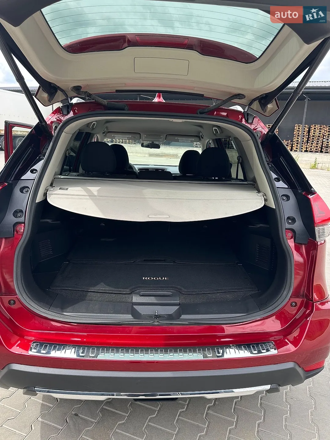 2018 Nissan Rogue - мініатюра 10