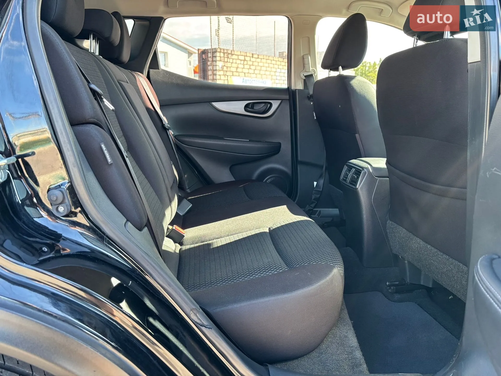 2019 Nissan Rogue - мініатюра 21