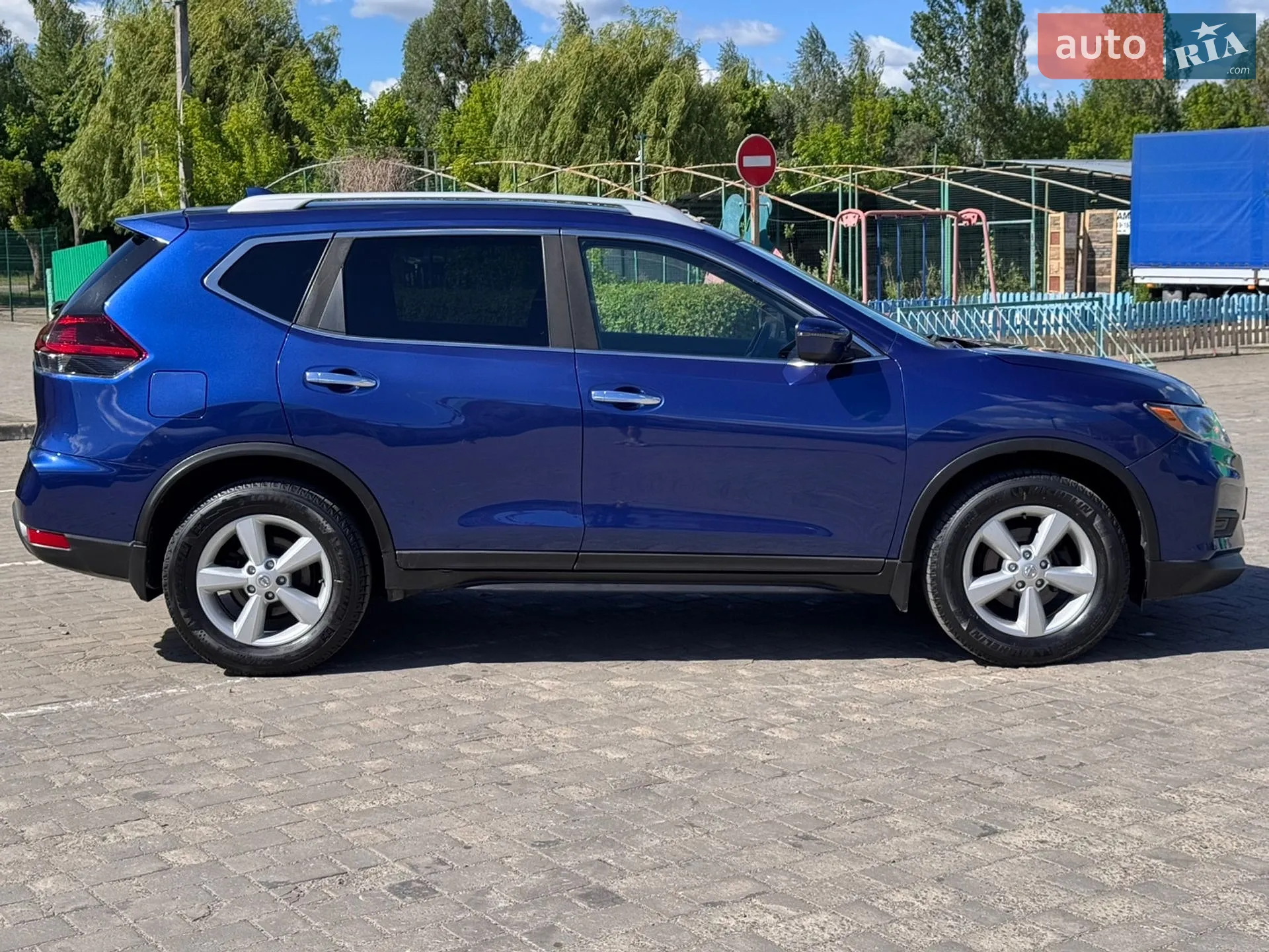 2019 Nissan Rogue - мініатюра 14