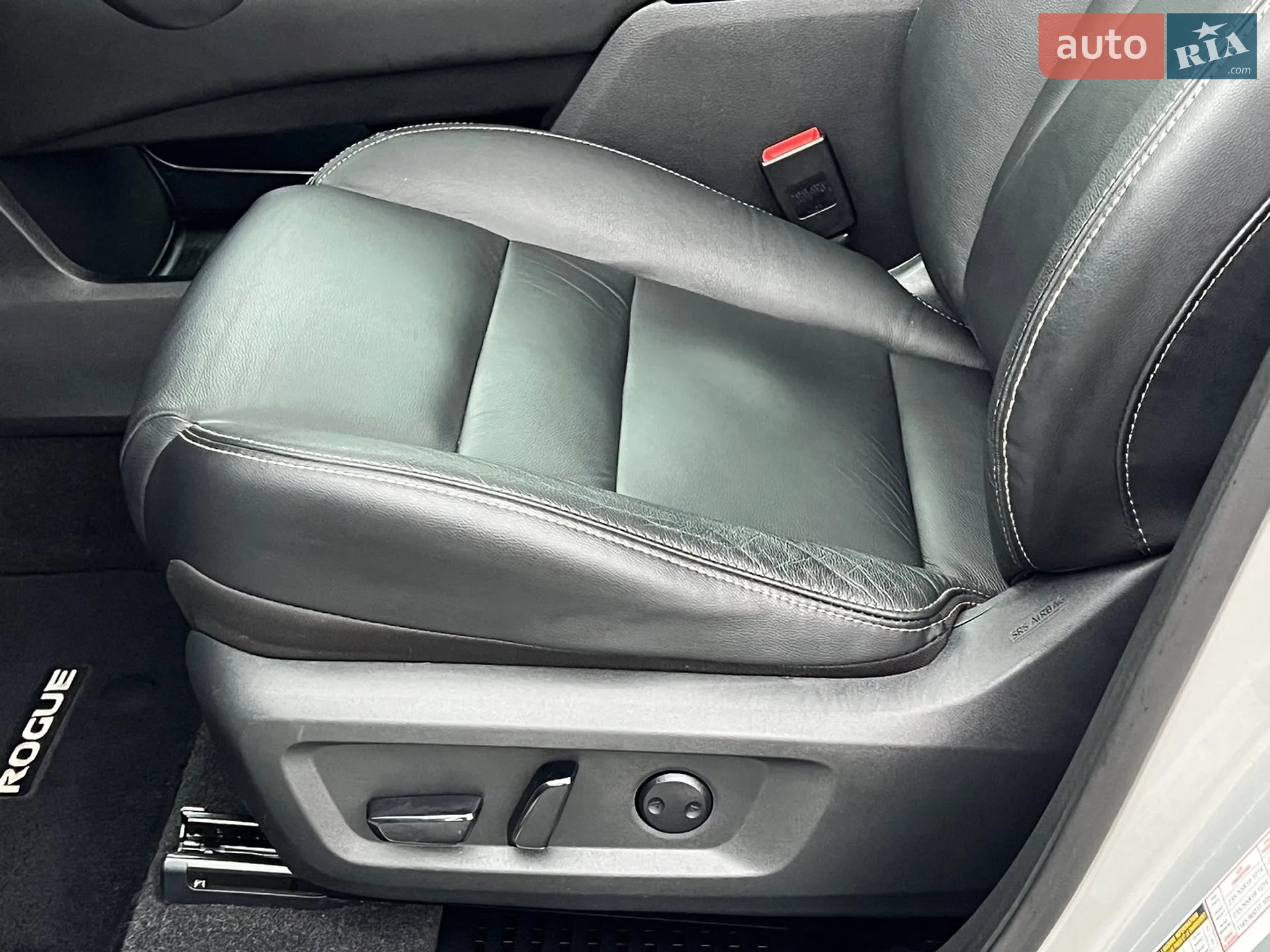 2021 Nissan Rogue - мініатюра 23