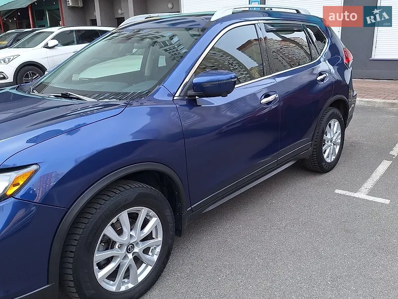 Nissan Rogue 2017 VIN 5N1AT2MV6HC793517 фото оголошення 4 з 64