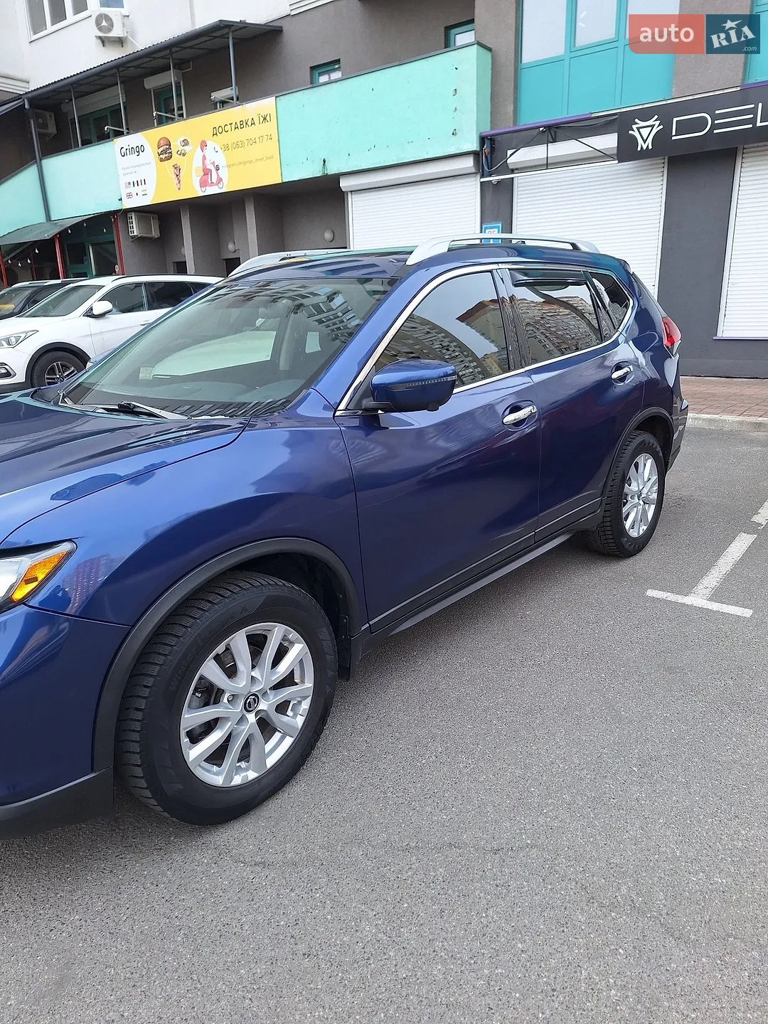 2017 Nissan Rogue - мініатюра 4