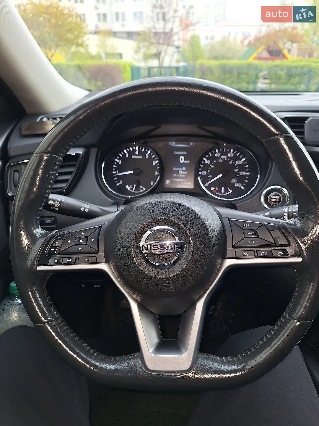 Nissan Rogue 2017 VIN 5N1AT2MV6HC793517 фото оголошення 10 з 14
