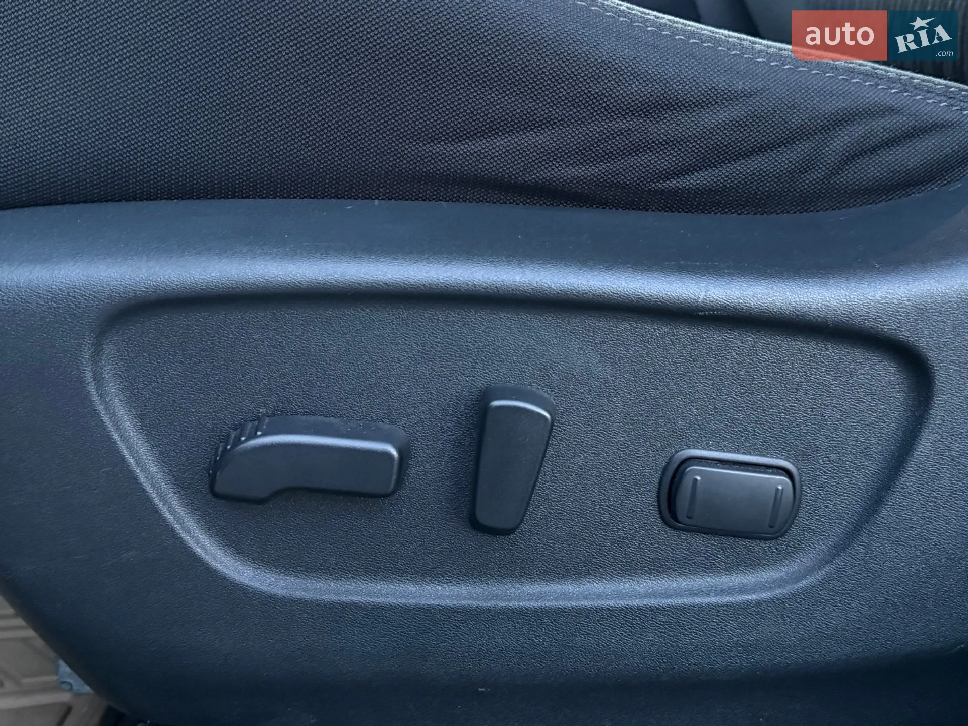2017 Nissan Rogue - мініатюра 9
