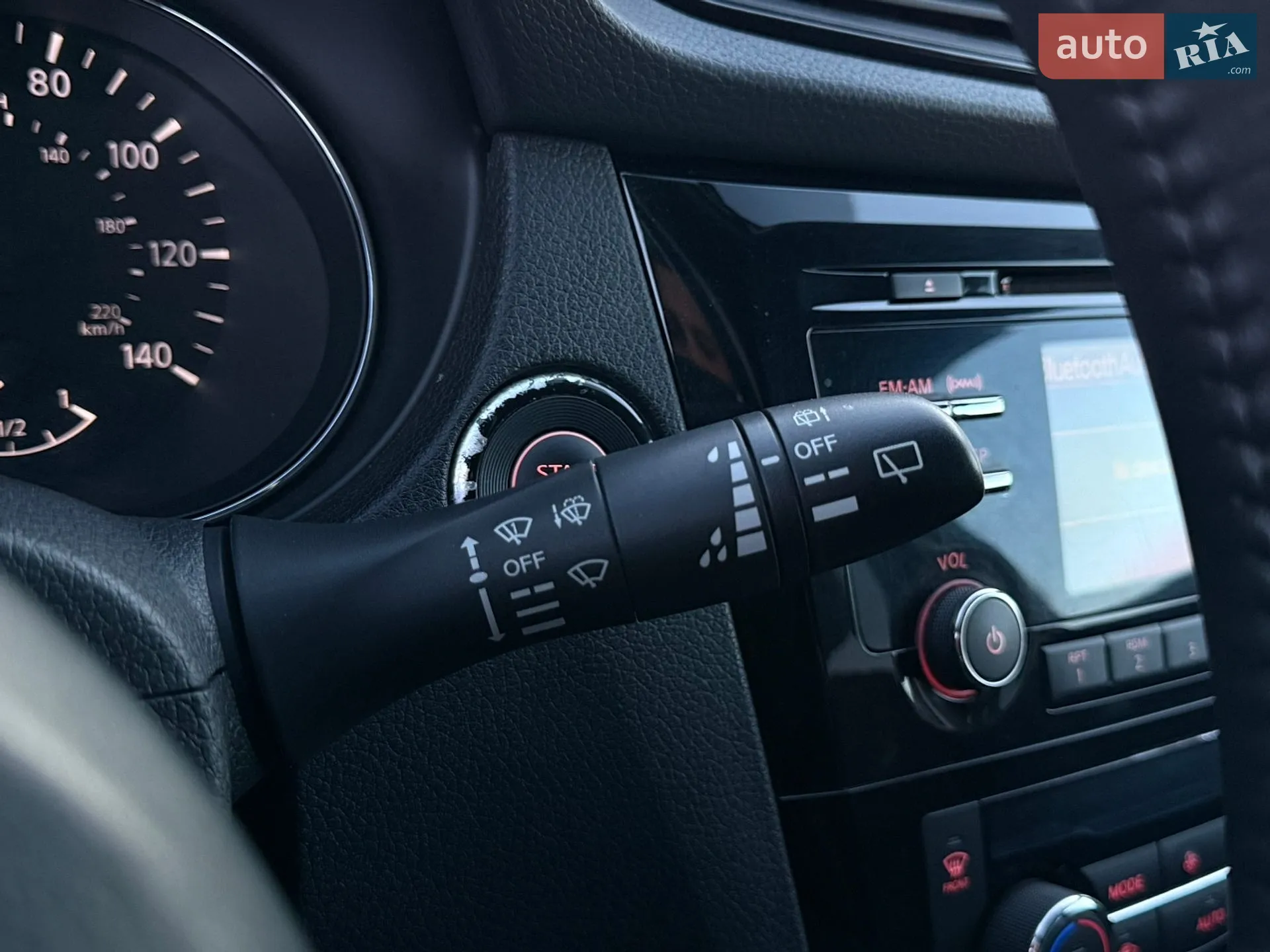 2017 Nissan Rogue - мініатюра 14