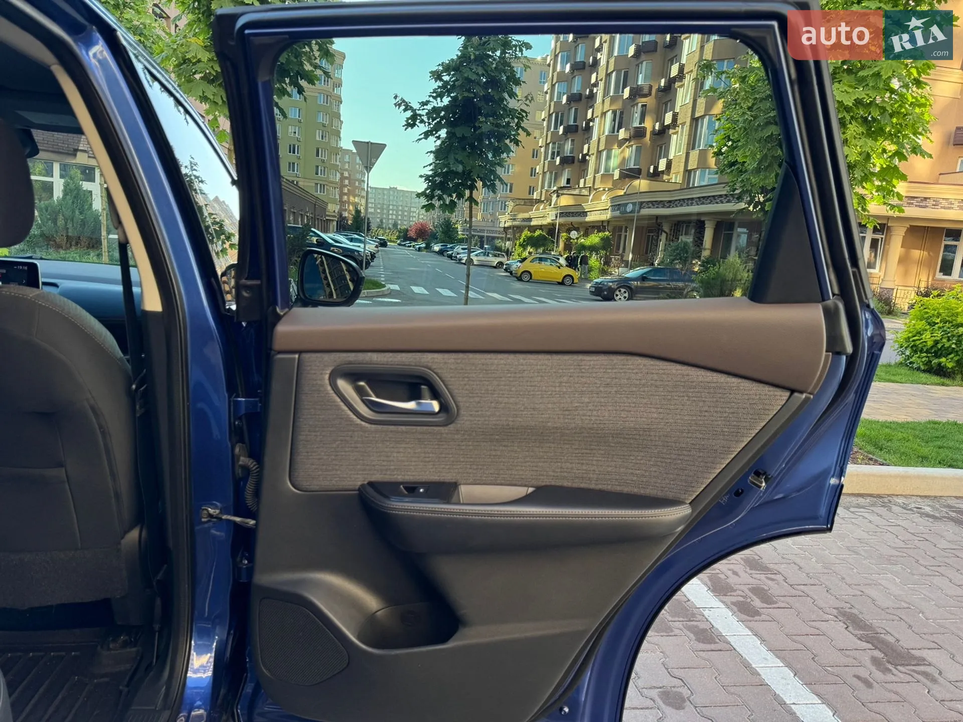 2021 Nissan Rogue - мініатюра 34