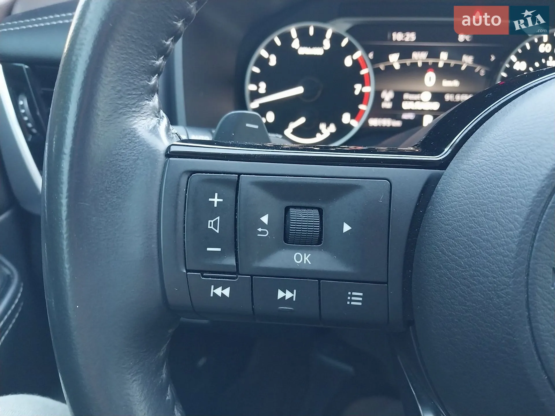 2021 Nissan Rogue - мініатюра 16