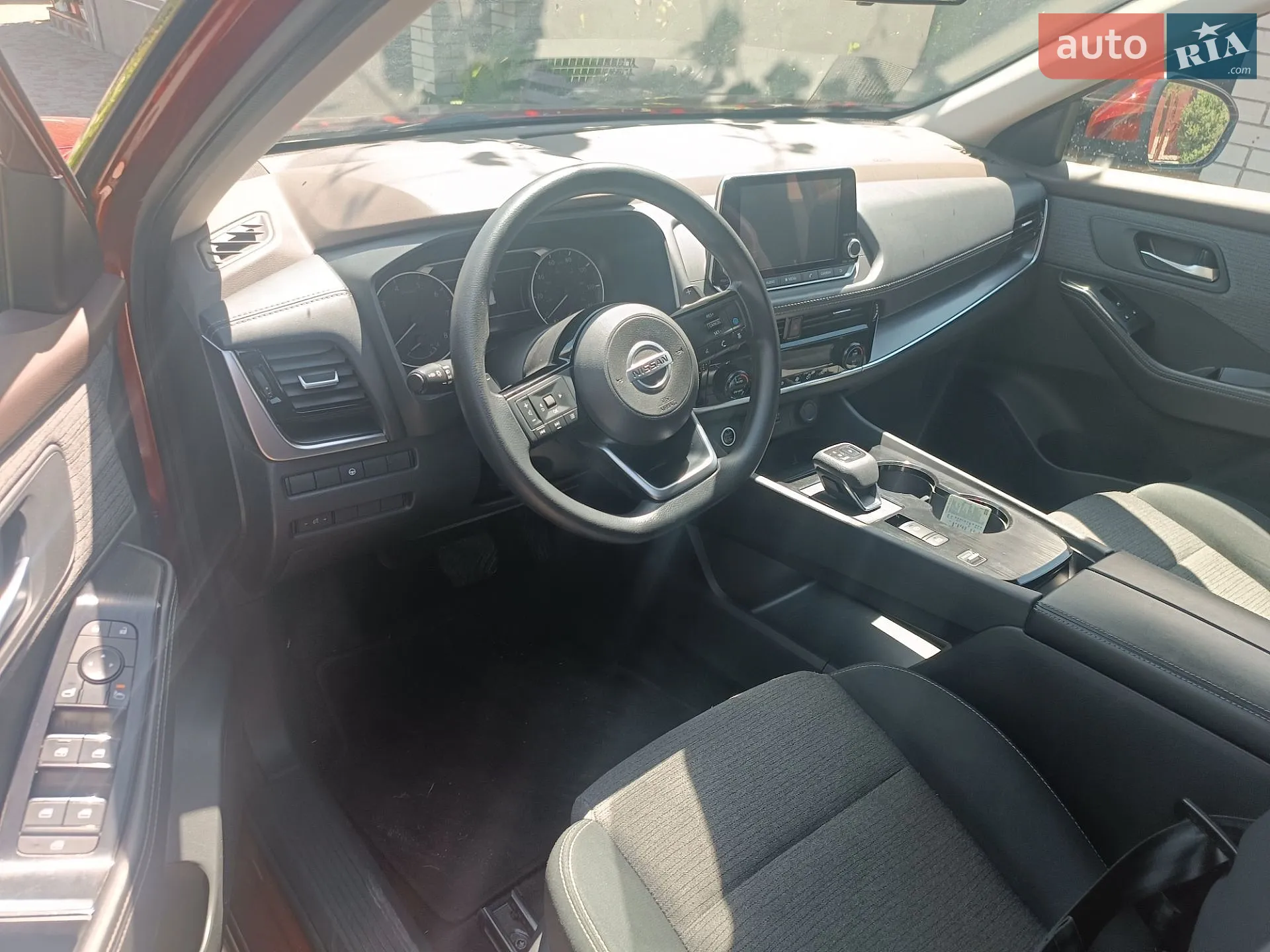 2021 Nissan Rogue - мініатюра 10