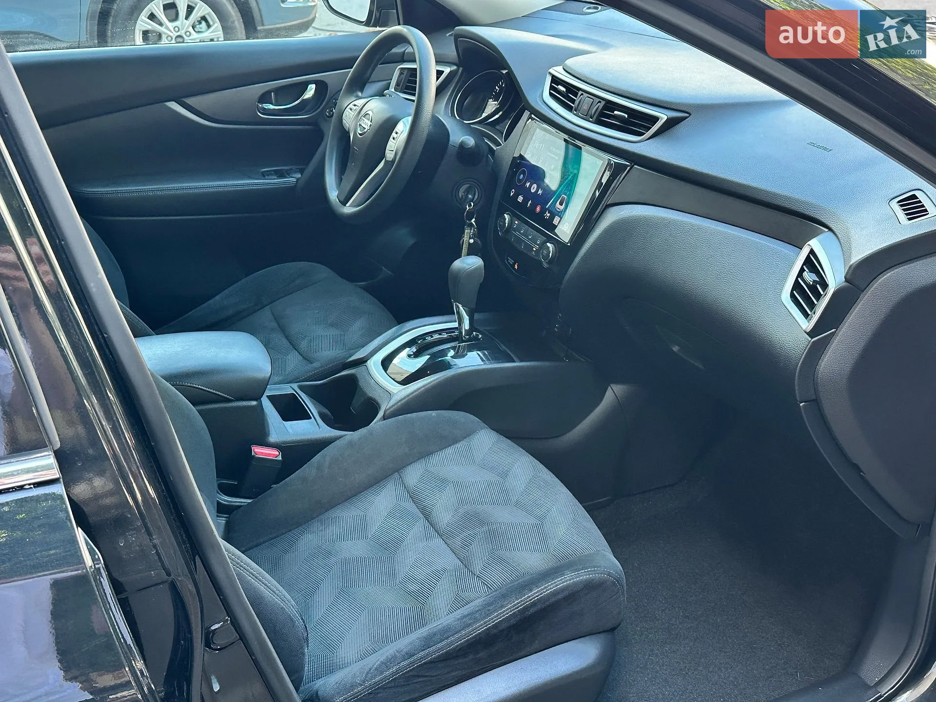 2016 Nissan Rogue - мініатюра 39