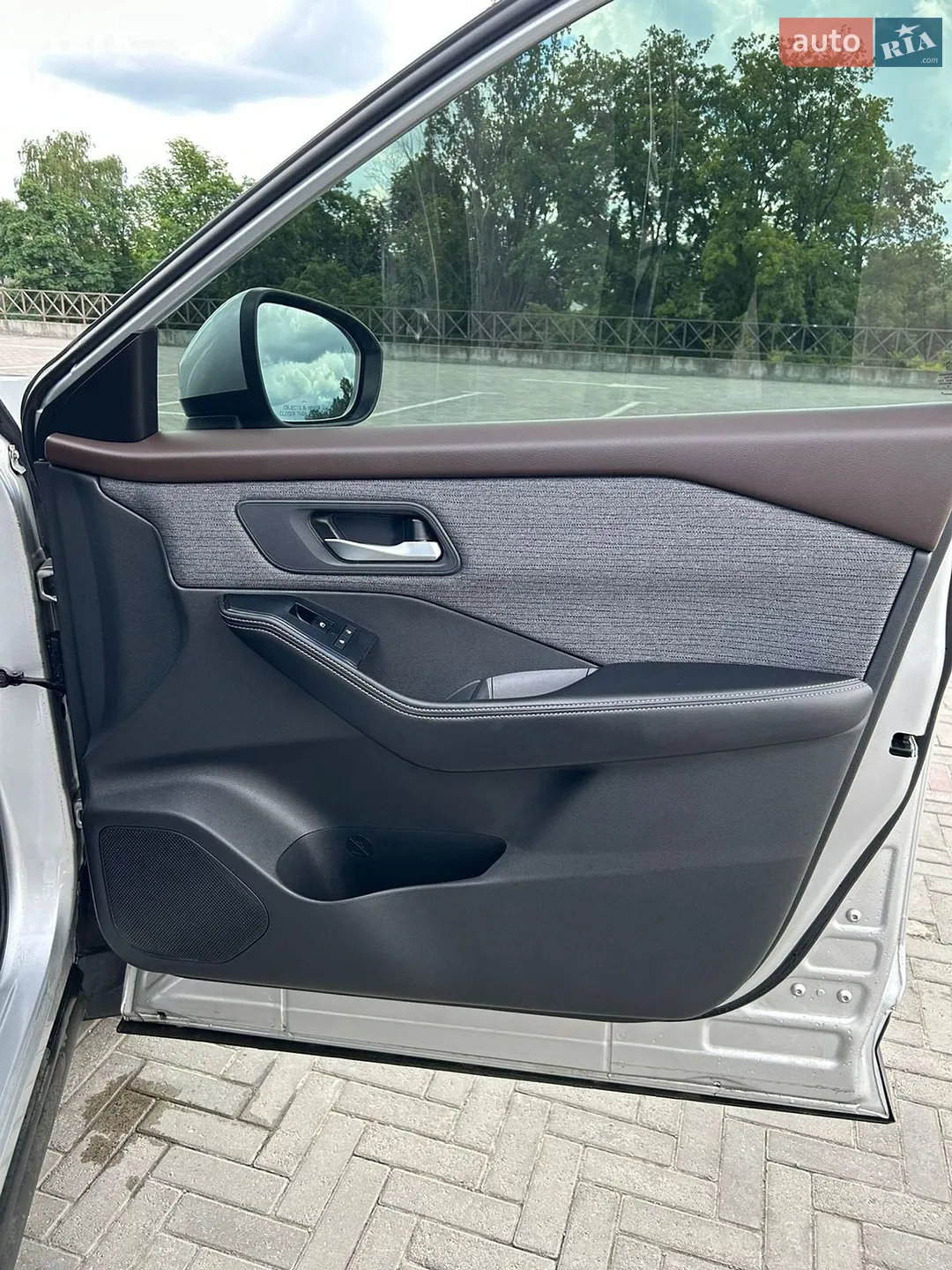 2021 Nissan Rogue - мініатюра 14