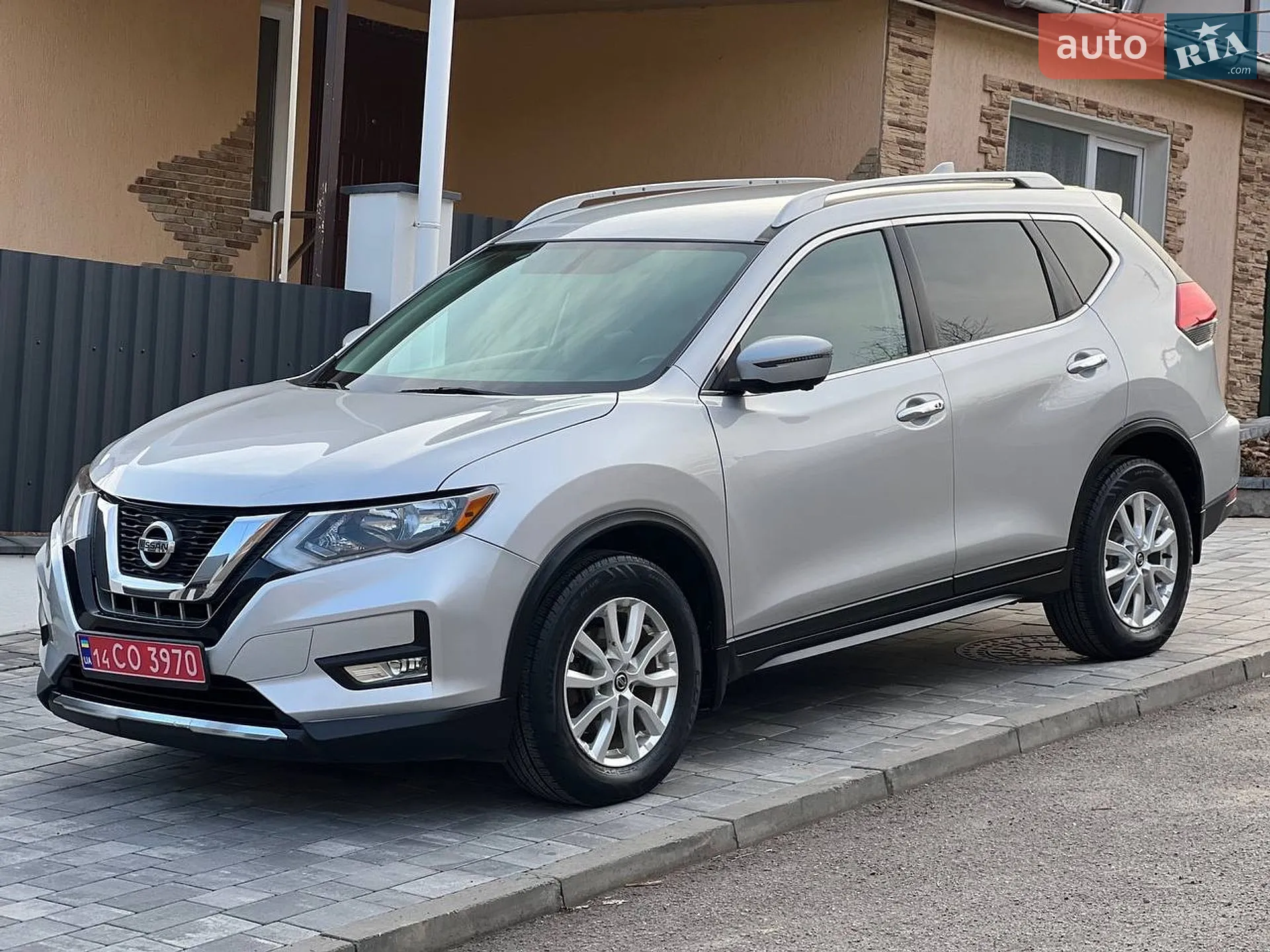 2017 Nissan Rogue - мініатюра 4