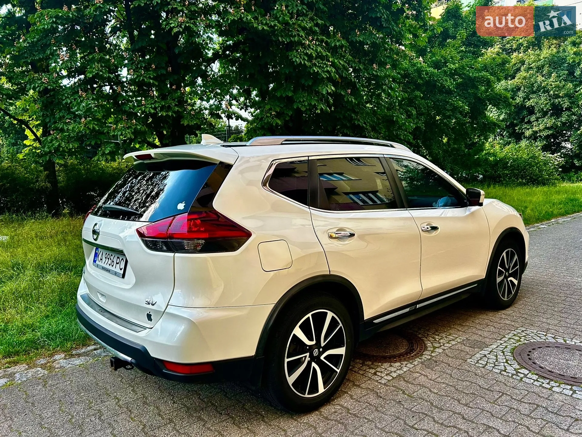 2018 Nissan Rogue - мініатюра 4