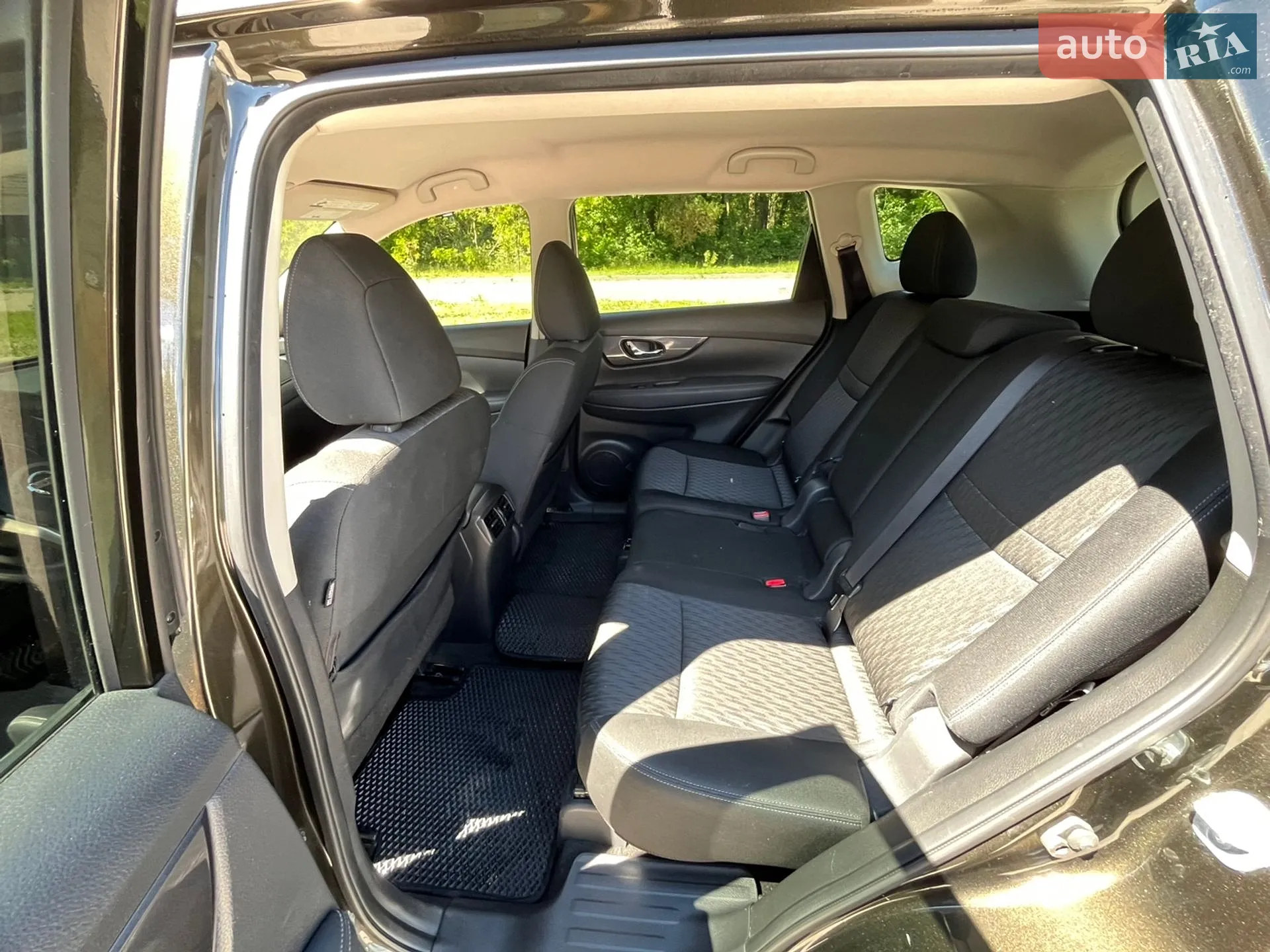 2017 Nissan Rogue - мініатюра 12
