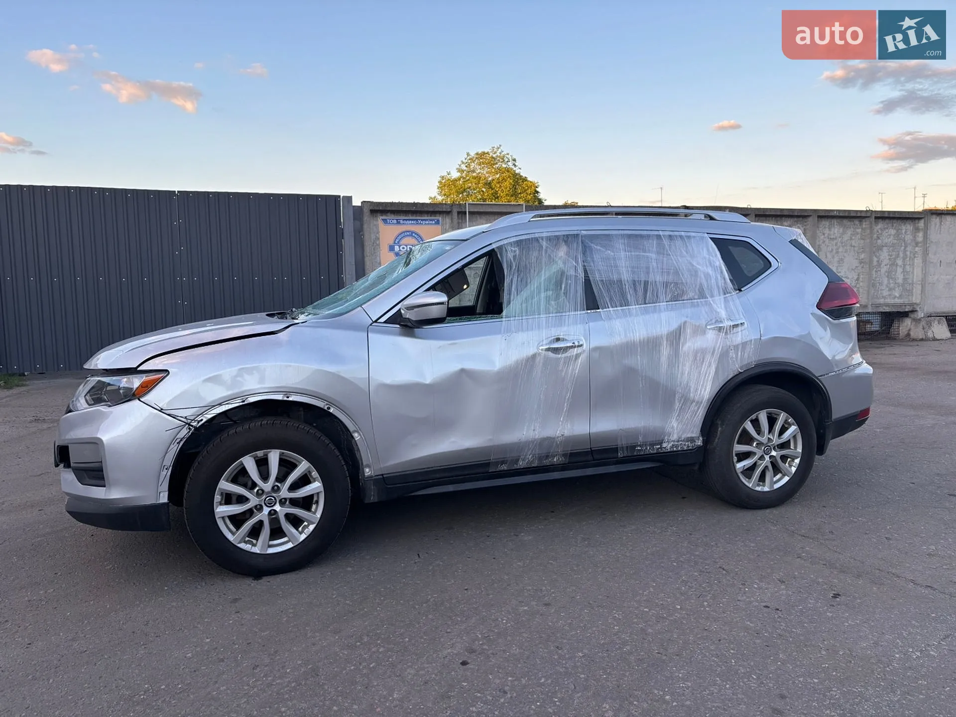 2020 Nissan Rogue - мініатюра 2