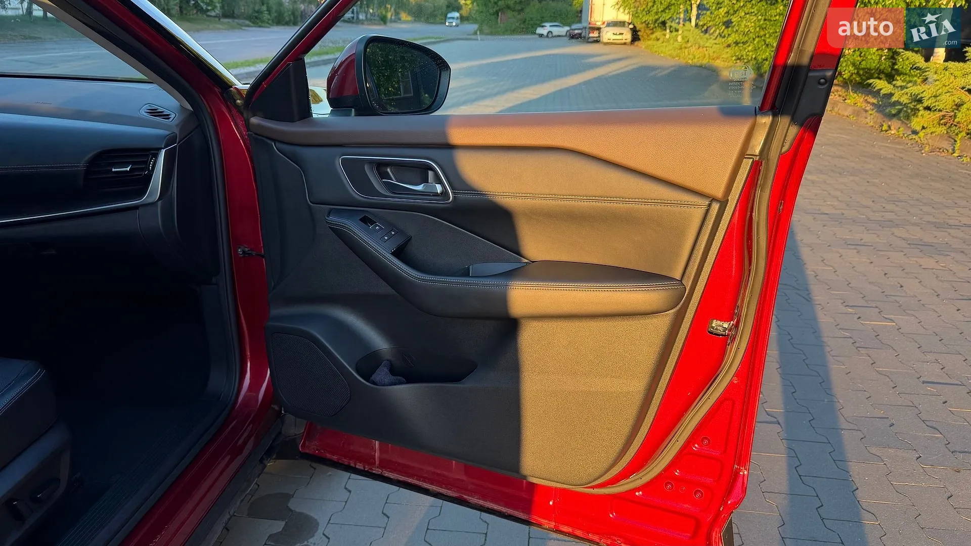 2021 Nissan Rogue - мініатюра 33