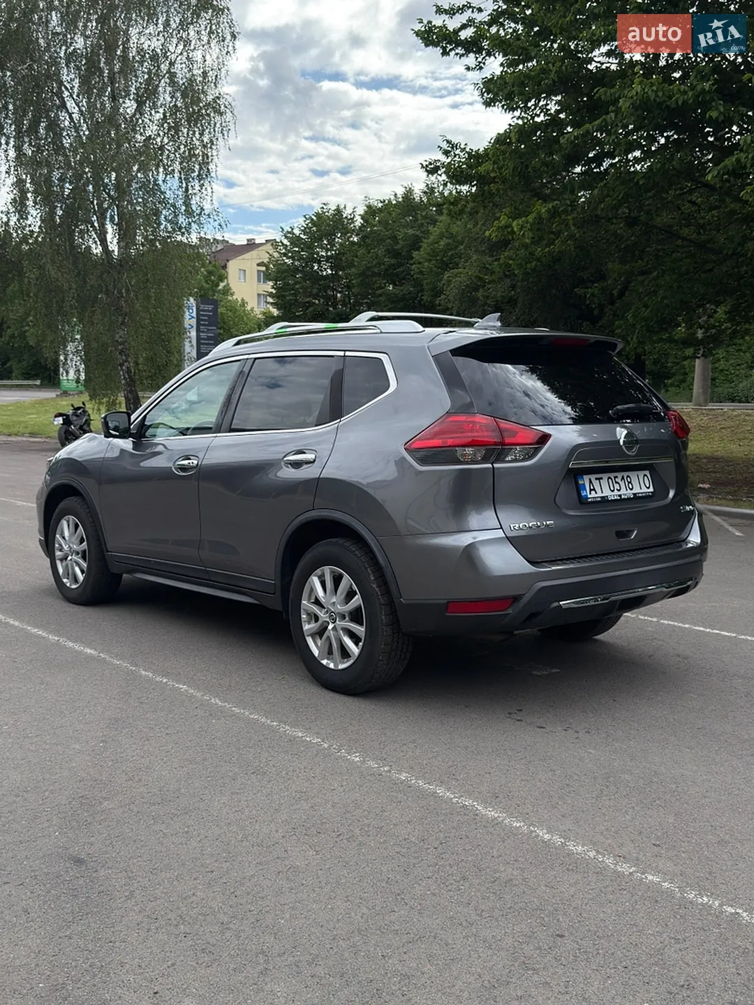 2017 Nissan Rogue - мініатюра 3