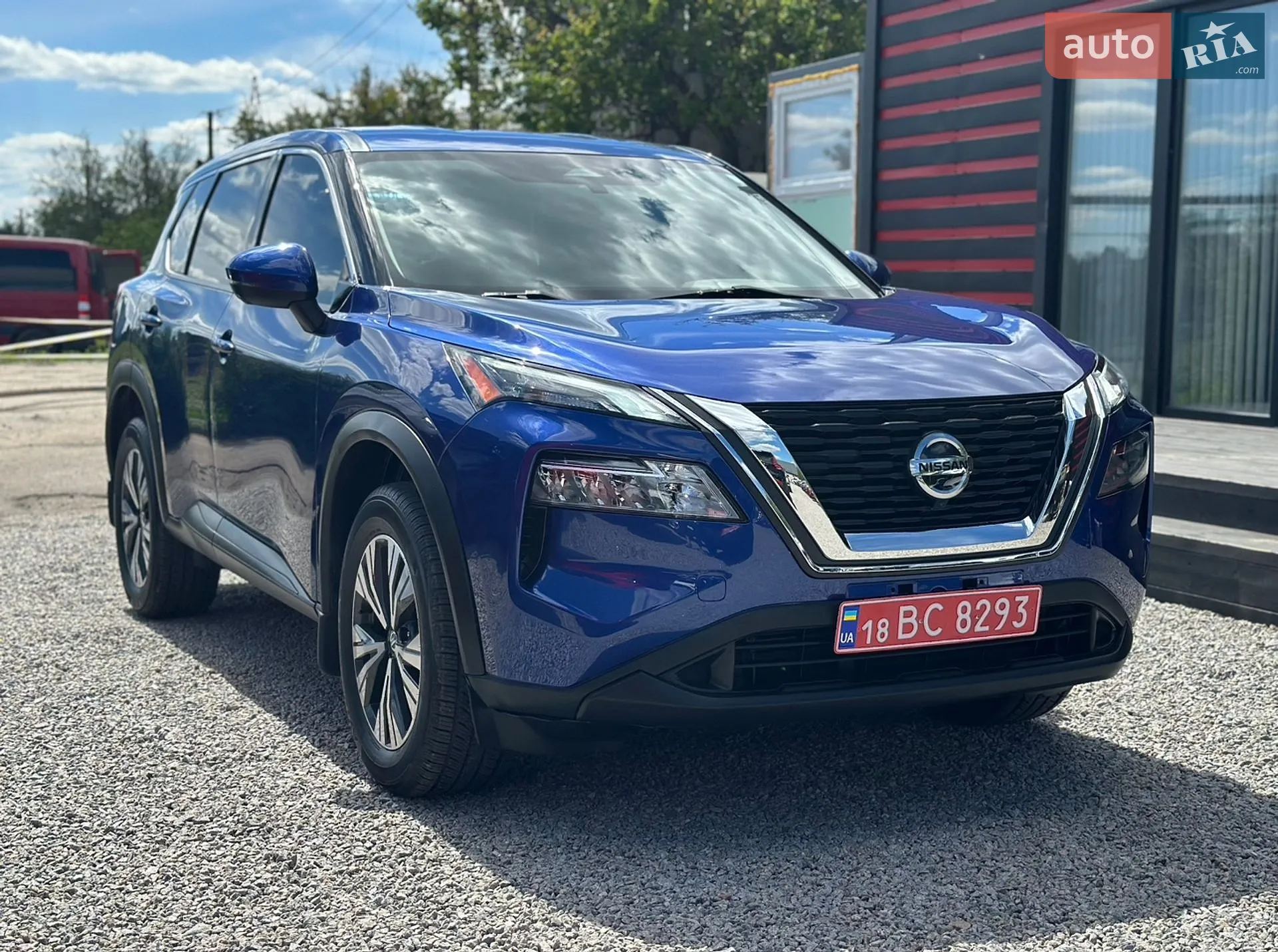 2021 Nissan Rogue - мініатюра 2