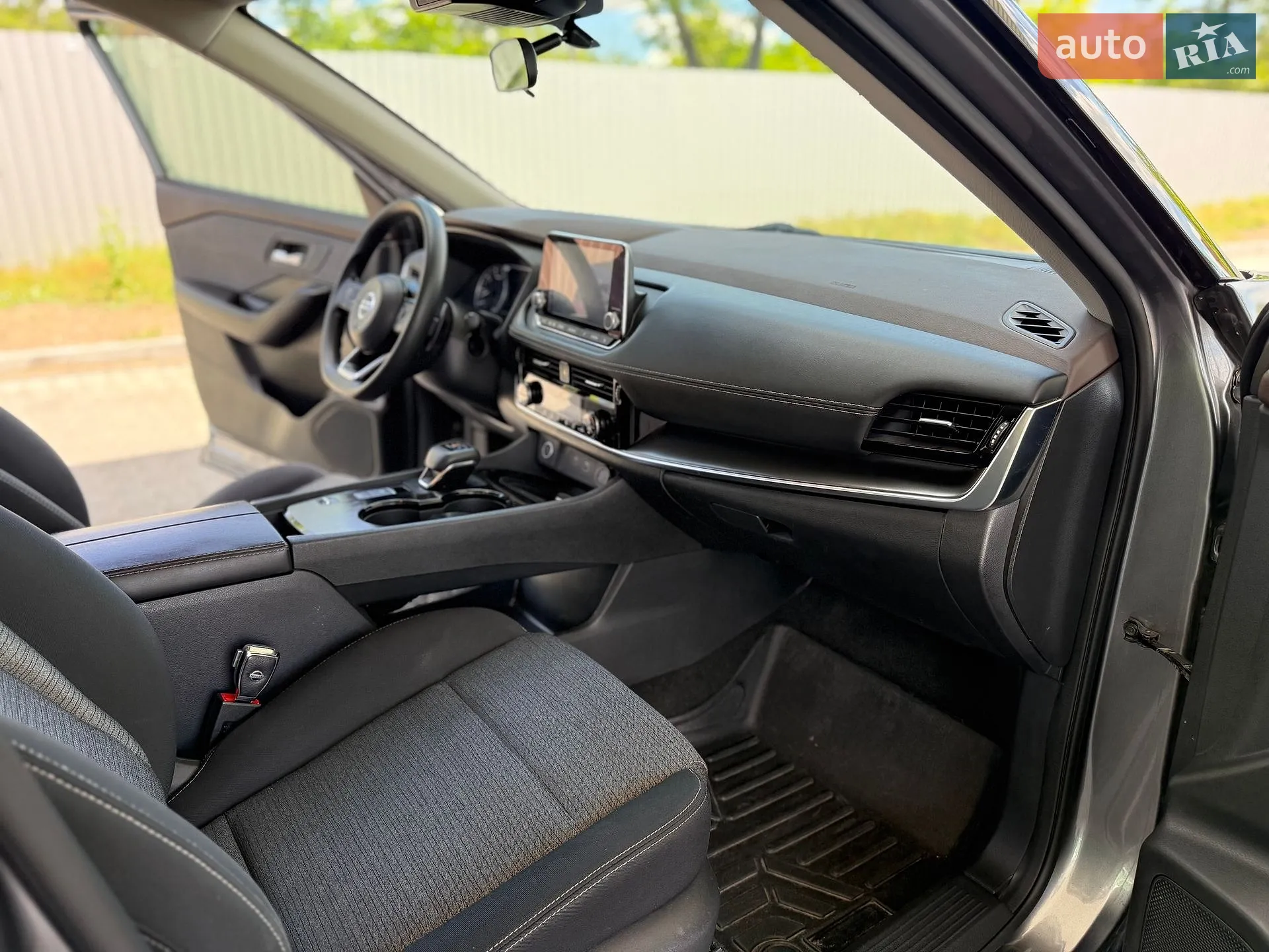 2021 Nissan Rogue - мініатюра 29