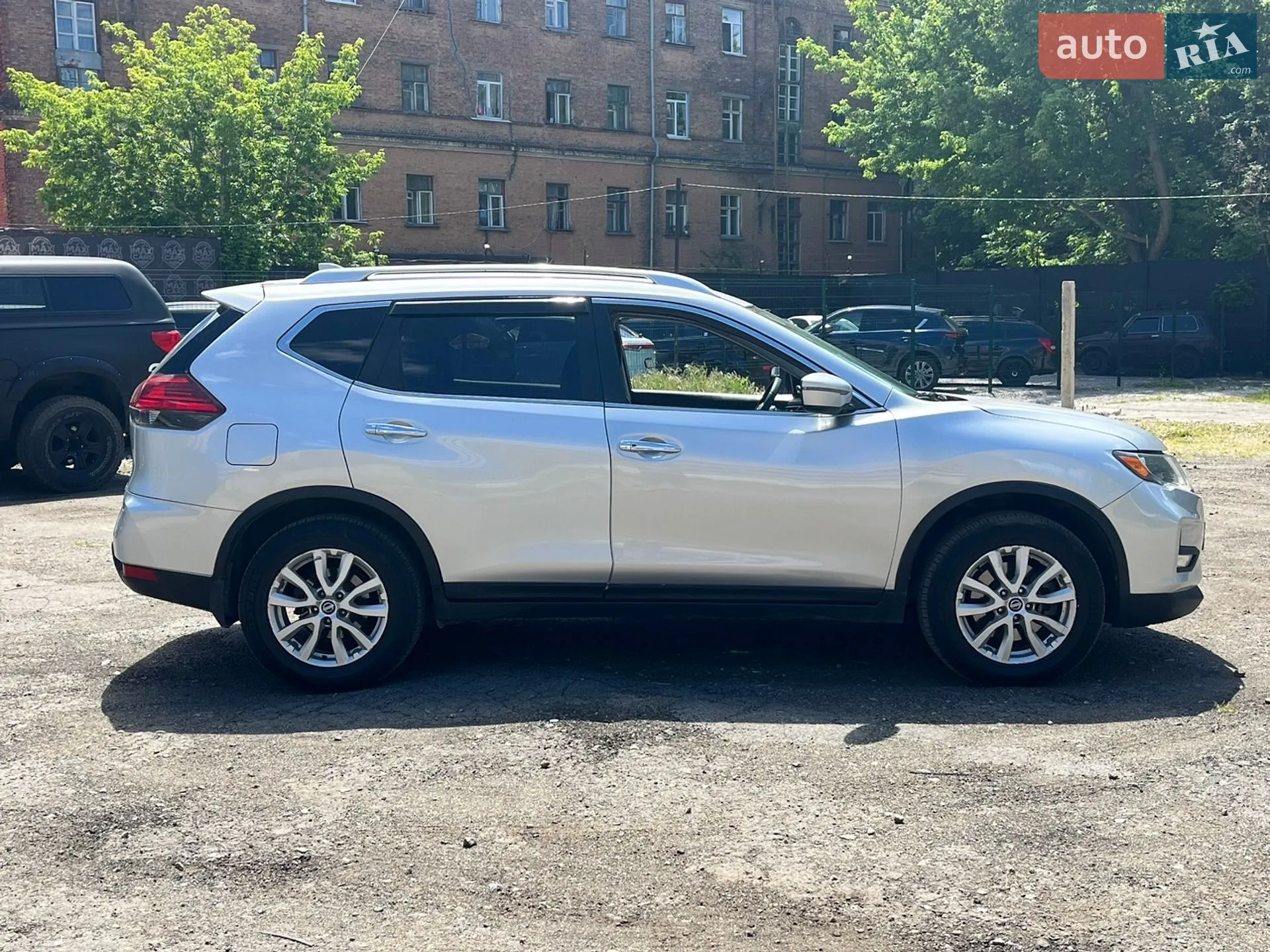 2017 Nissan Rogue - мініатюра 6