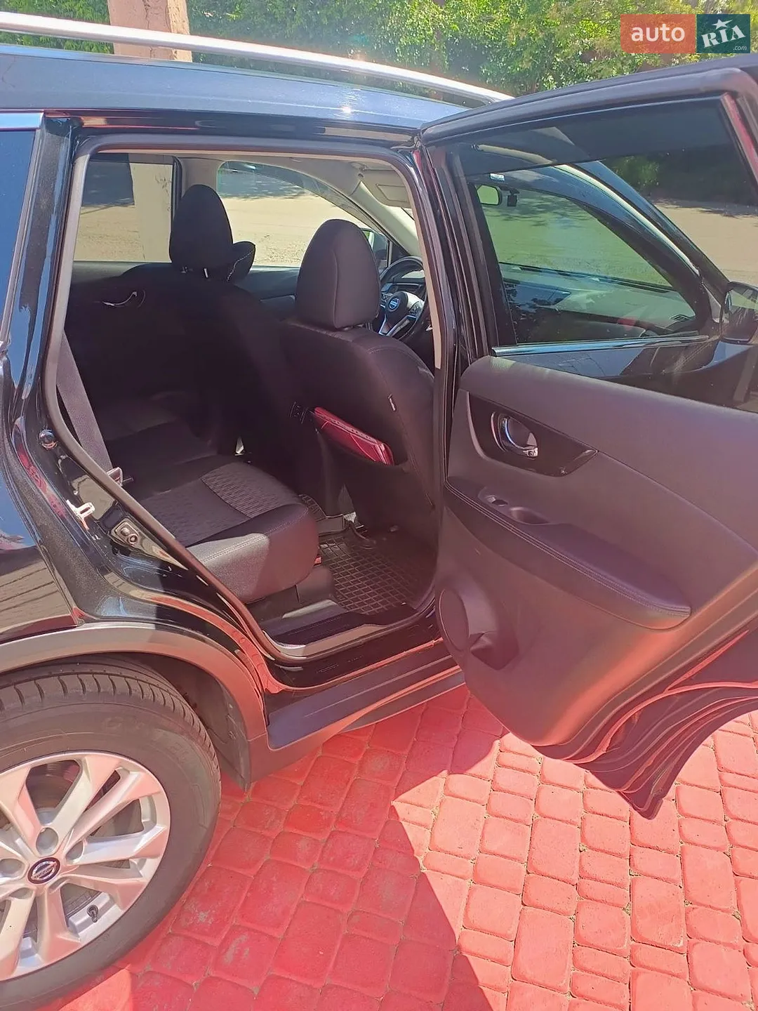 2018 Nissan Rogue - мініатюра 15