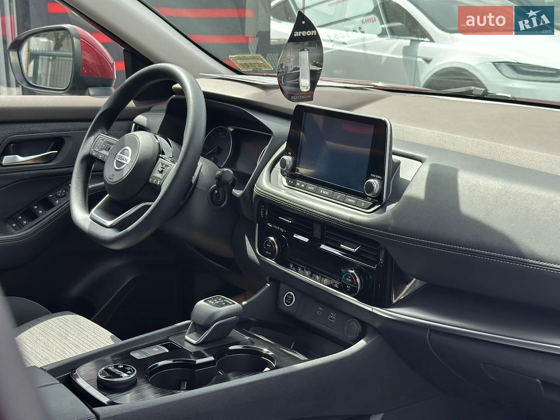2021 Nissan Rogue - мініатюра 19
