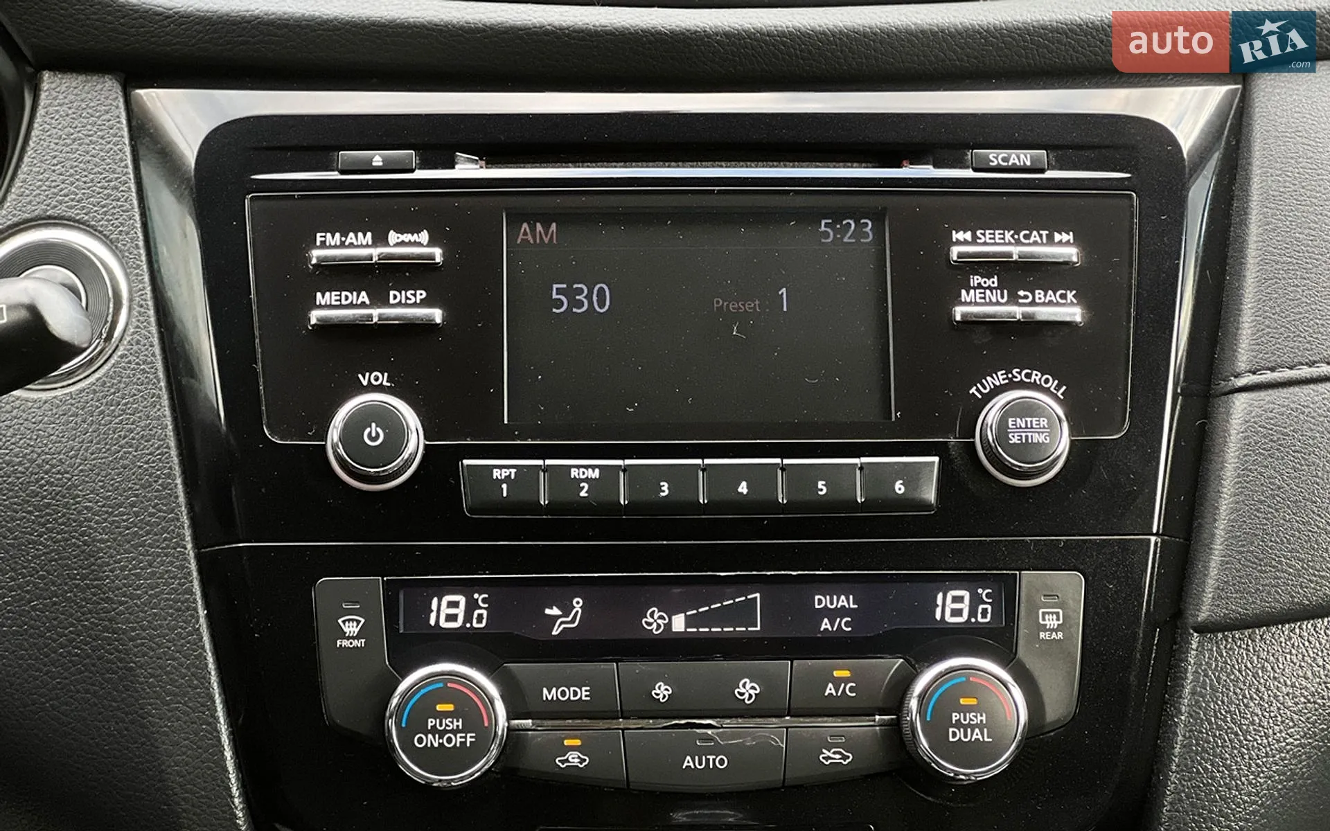 2016 Nissan Rogue - мініатюра 16
