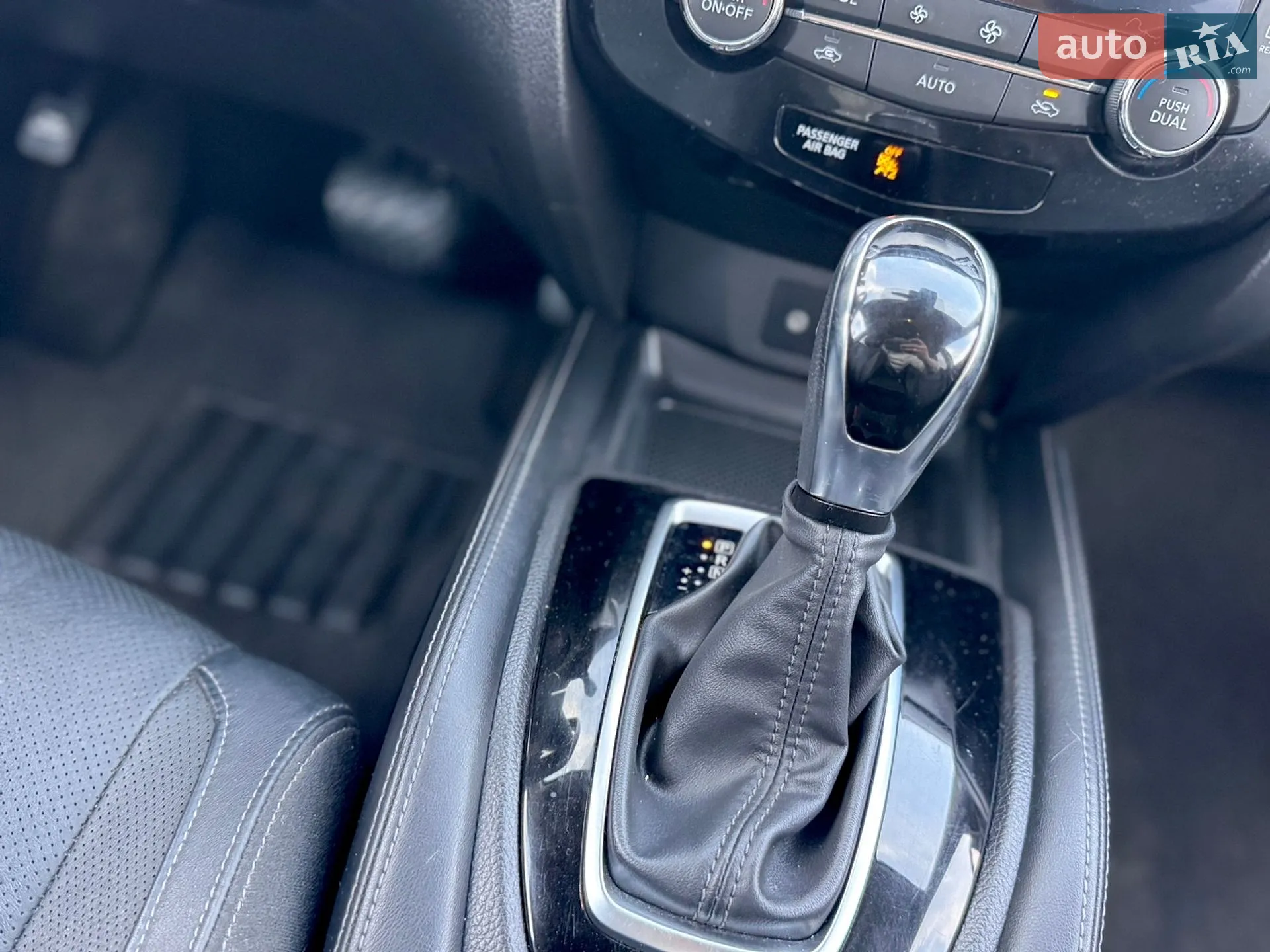 2018 Nissan Rogue - мініатюра 29