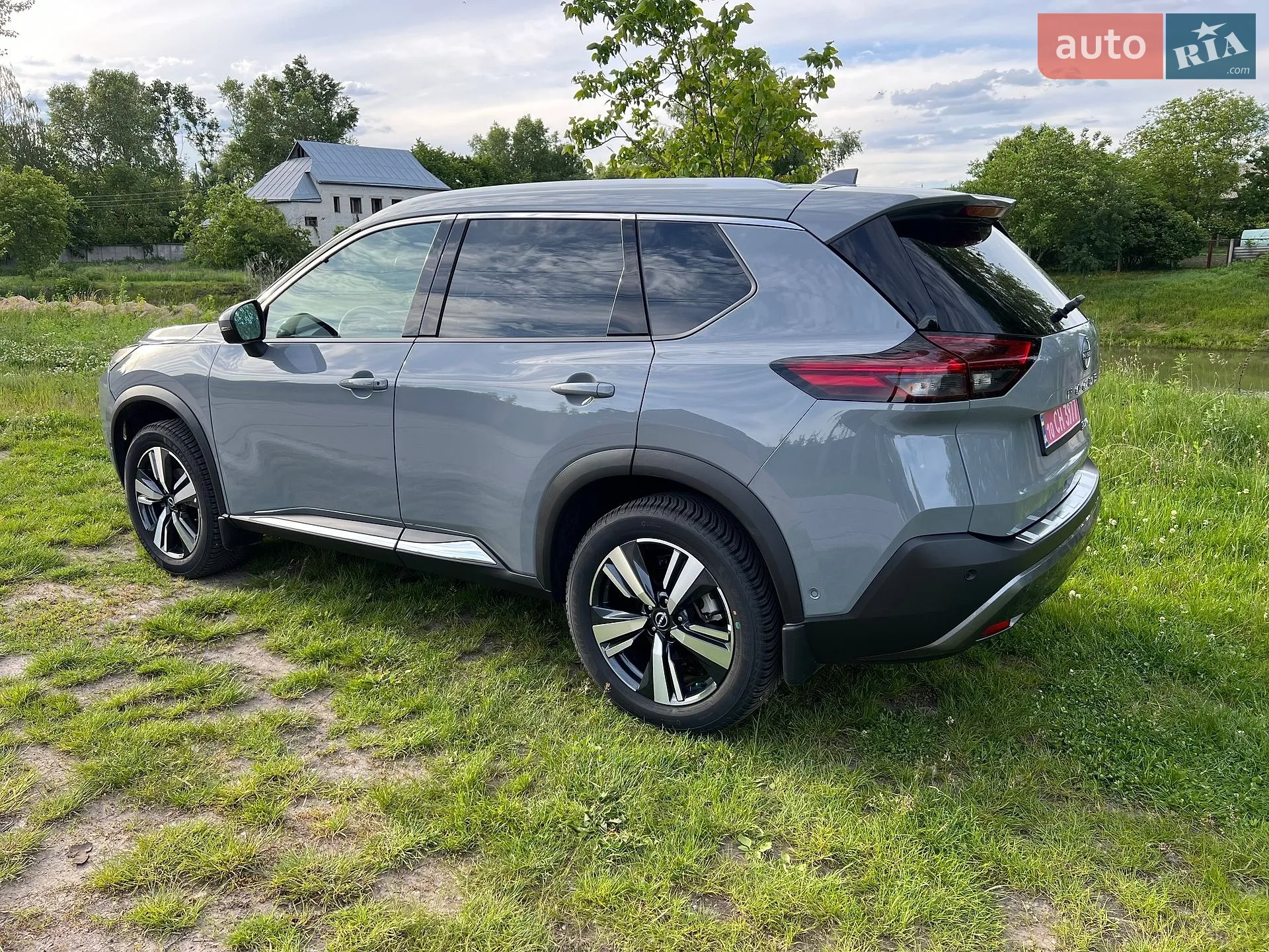 2023 Nissan Rogue - мініатюра 8