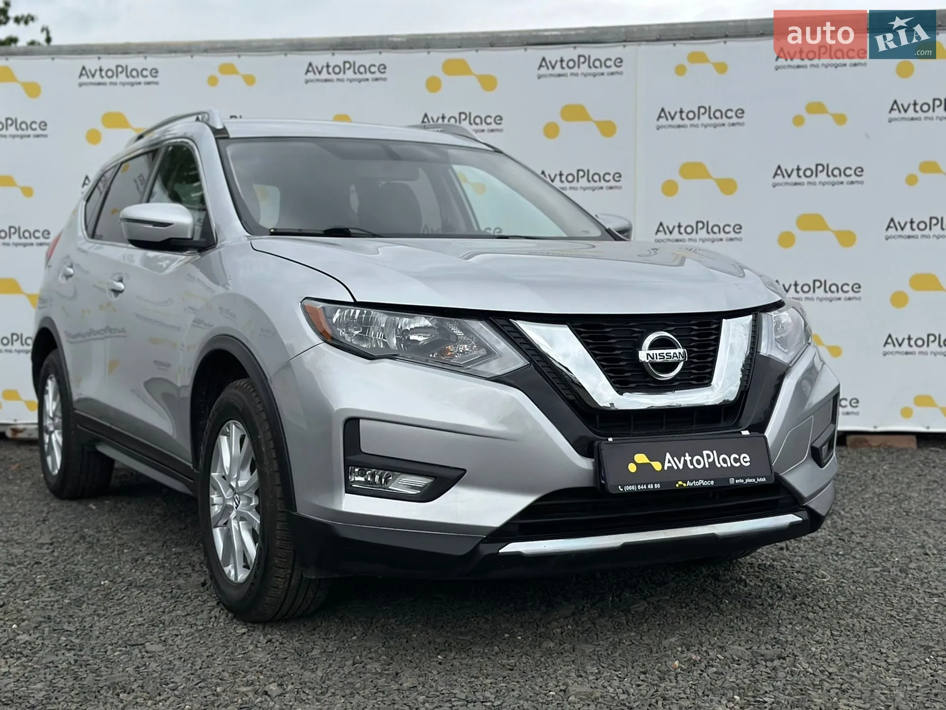 2017 Nissan Rogue - мініатюра 8