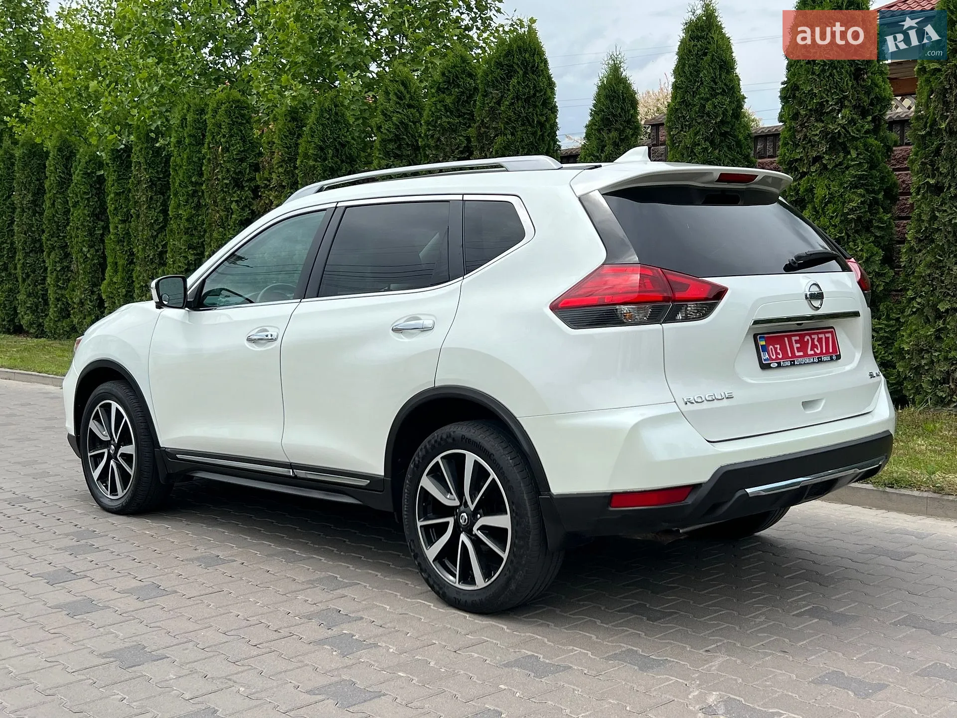 2017 Nissan Rogue - мініатюра 12