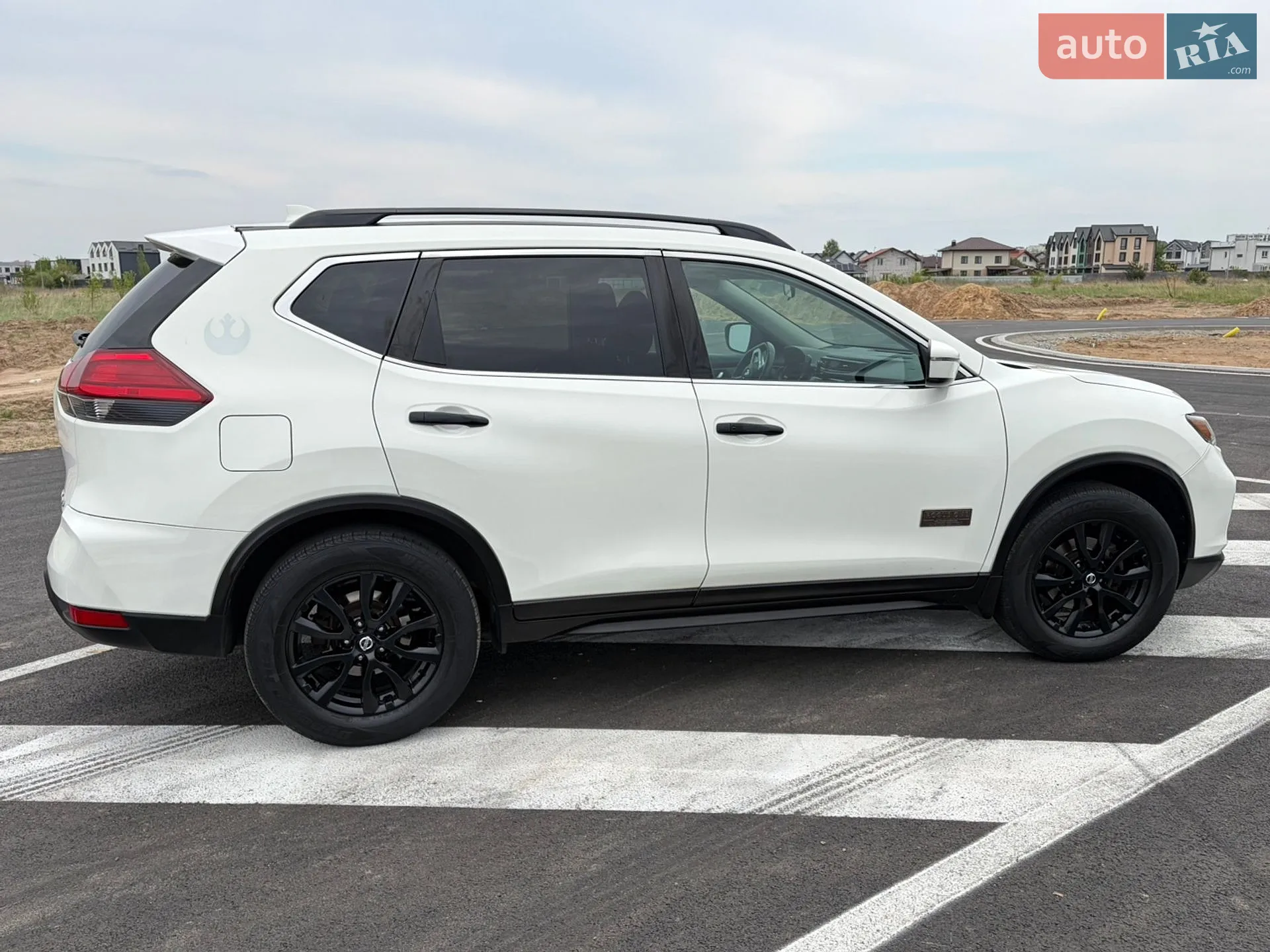 2017 Nissan Rogue - мініатюра 16