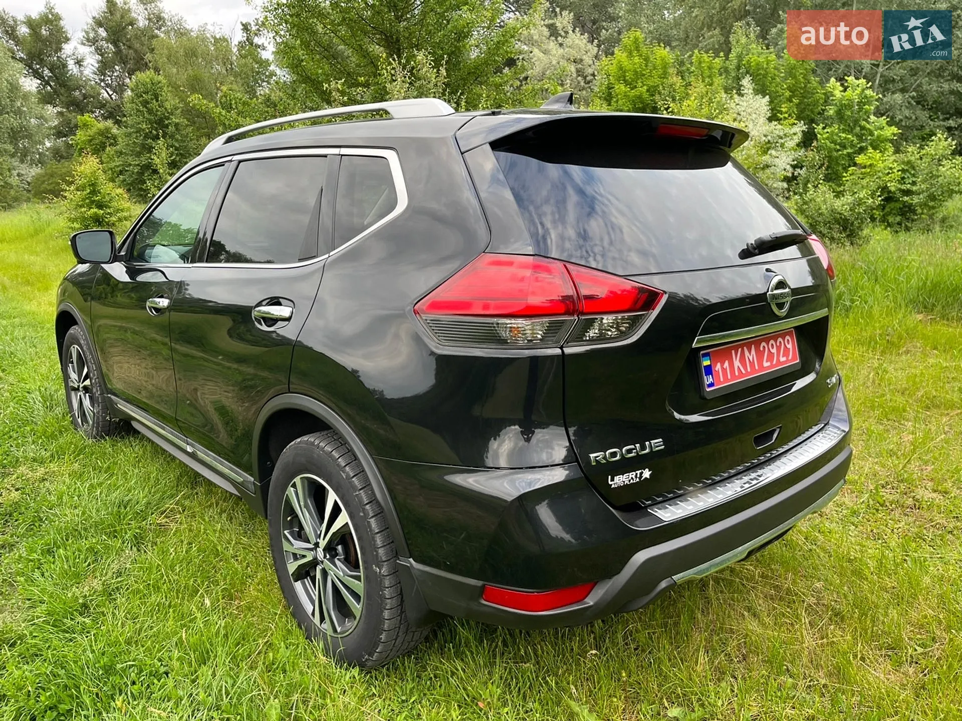 2017 Nissan Rogue - мініатюра 8