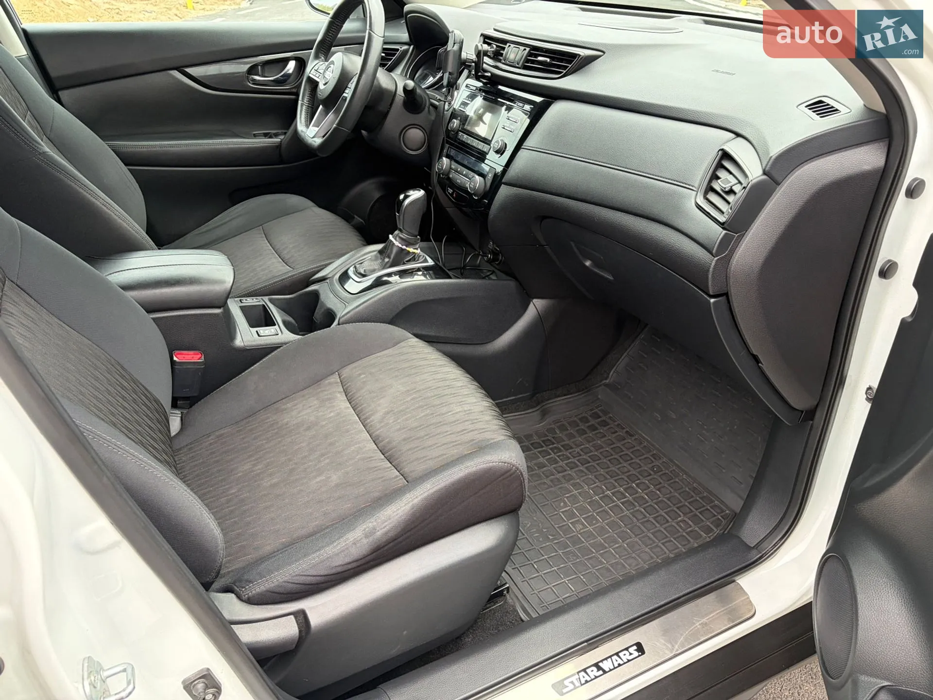2017 Nissan Rogue - мініатюра 11