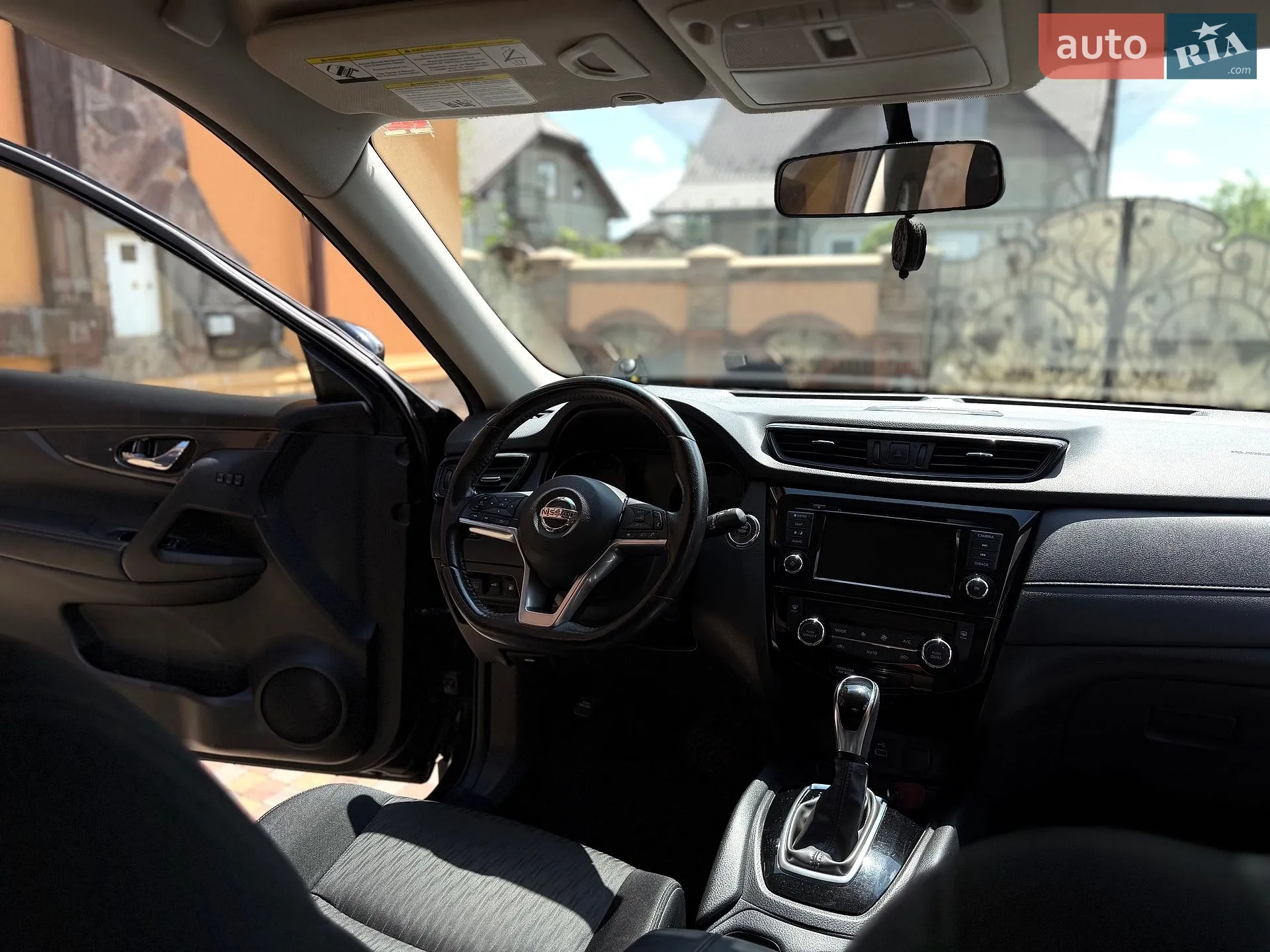 2018 Nissan Rogue - мініатюра 10