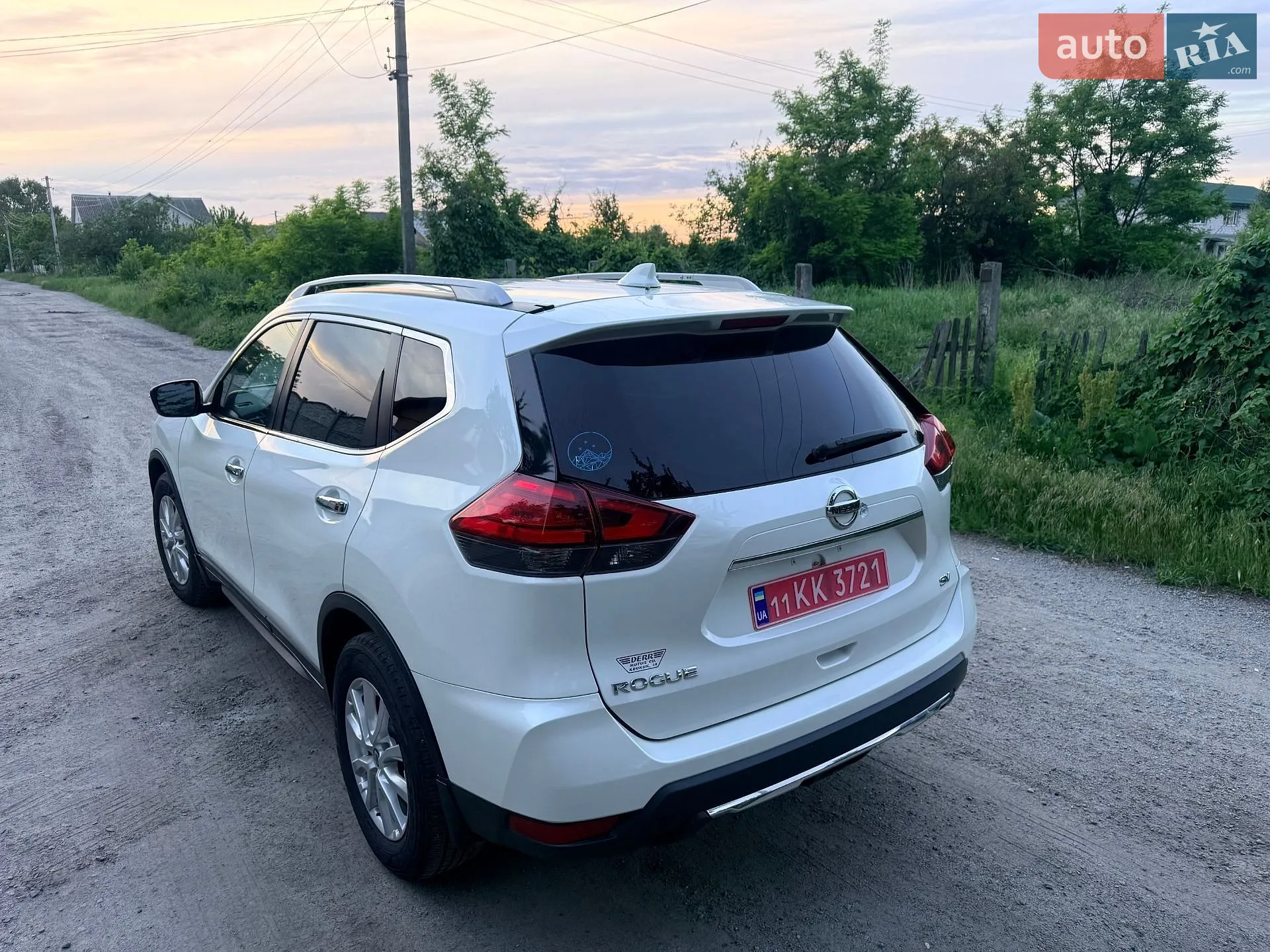 2017 Nissan Rogue - мініатюра 3