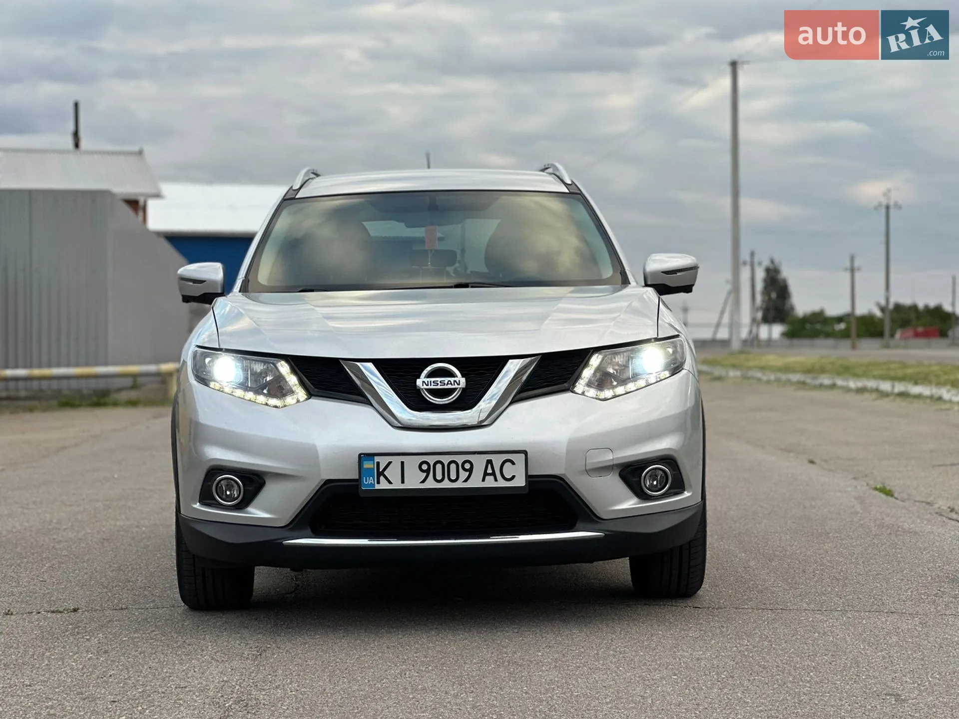 2016 Nissan Rogue - мініатюра 2