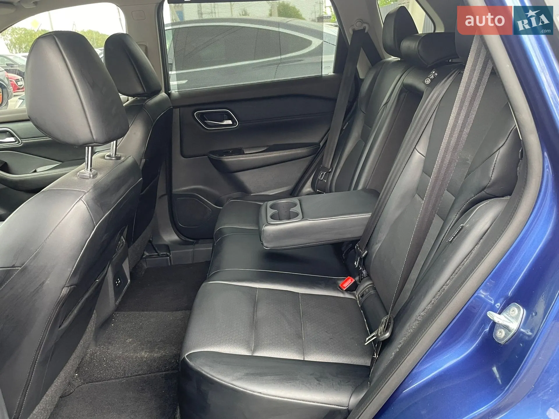 2021 Nissan Rogue - мініатюра 10