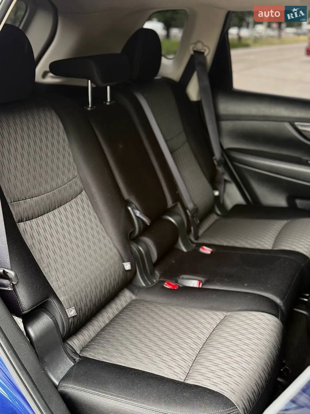 2016 Nissan Rogue - мініатюра 28