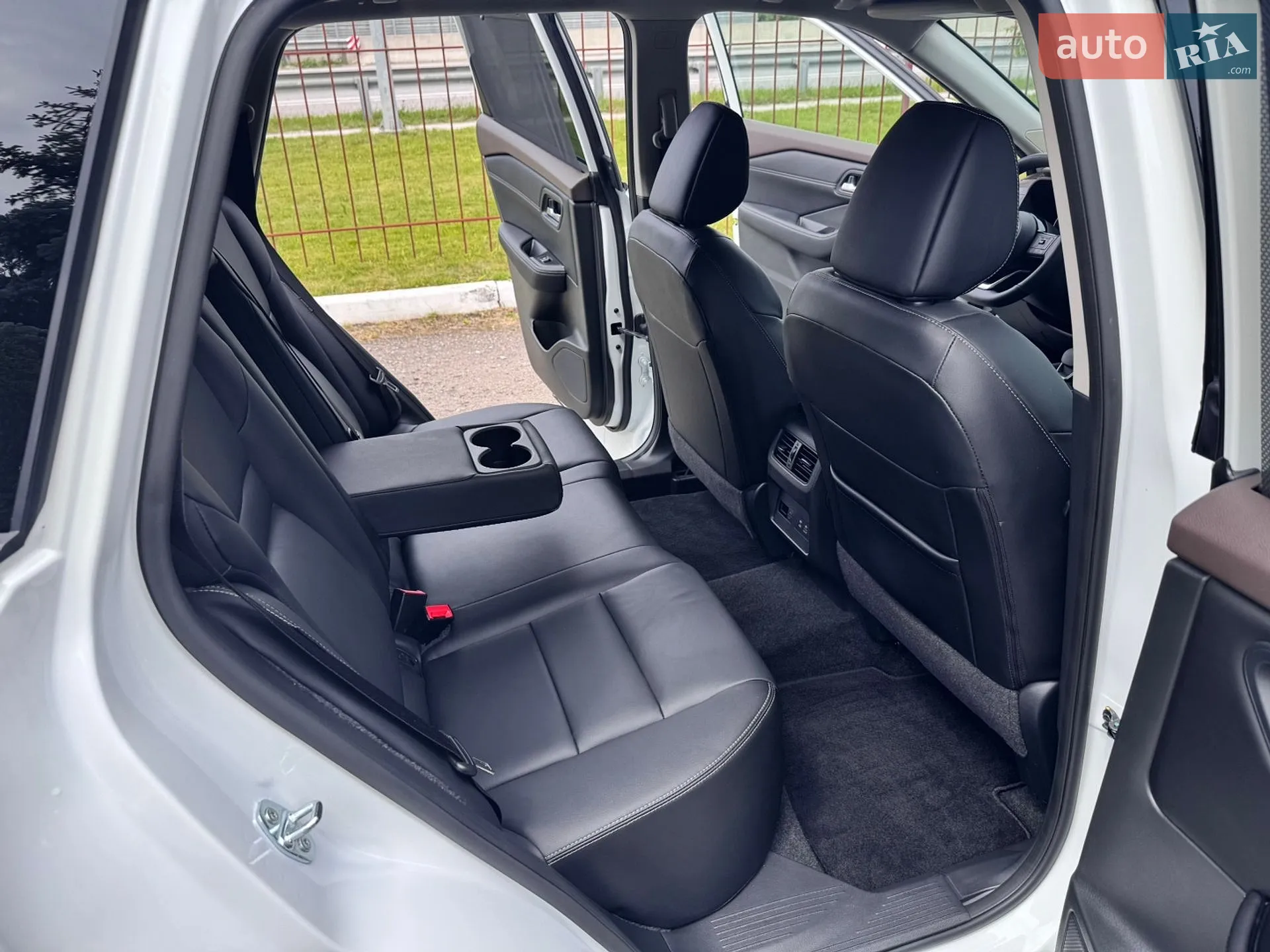 2023 Nissan Rogue - мініатюра 23