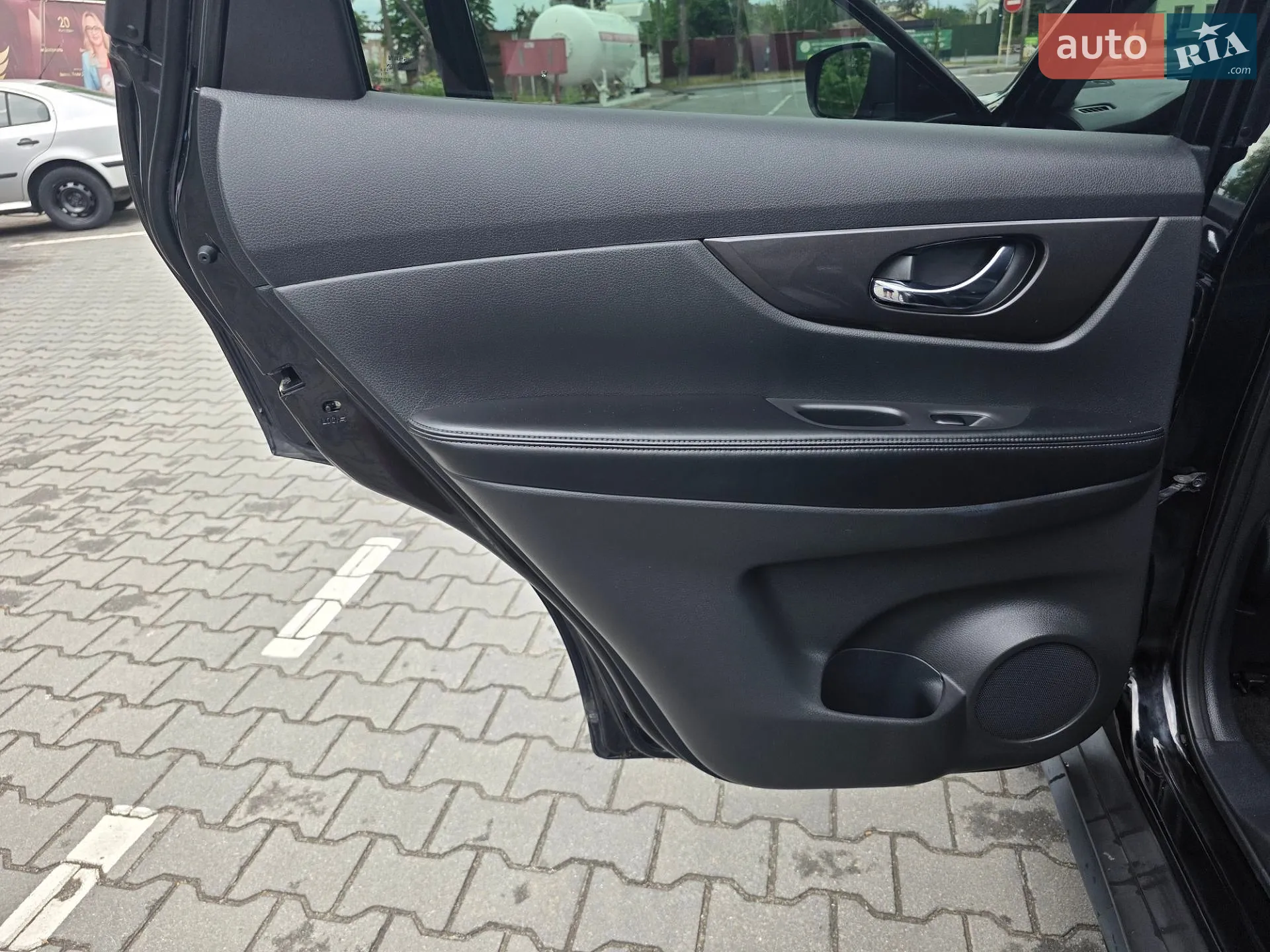 2018 Nissan Rogue - мініатюра 34