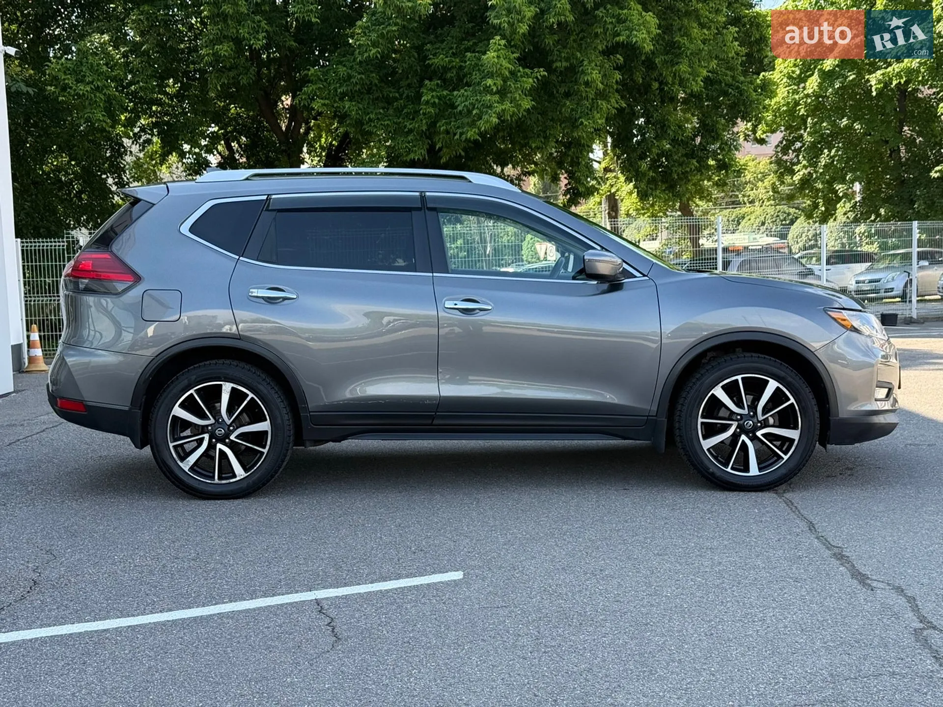 2017 Nissan Rogue - мініатюра 11