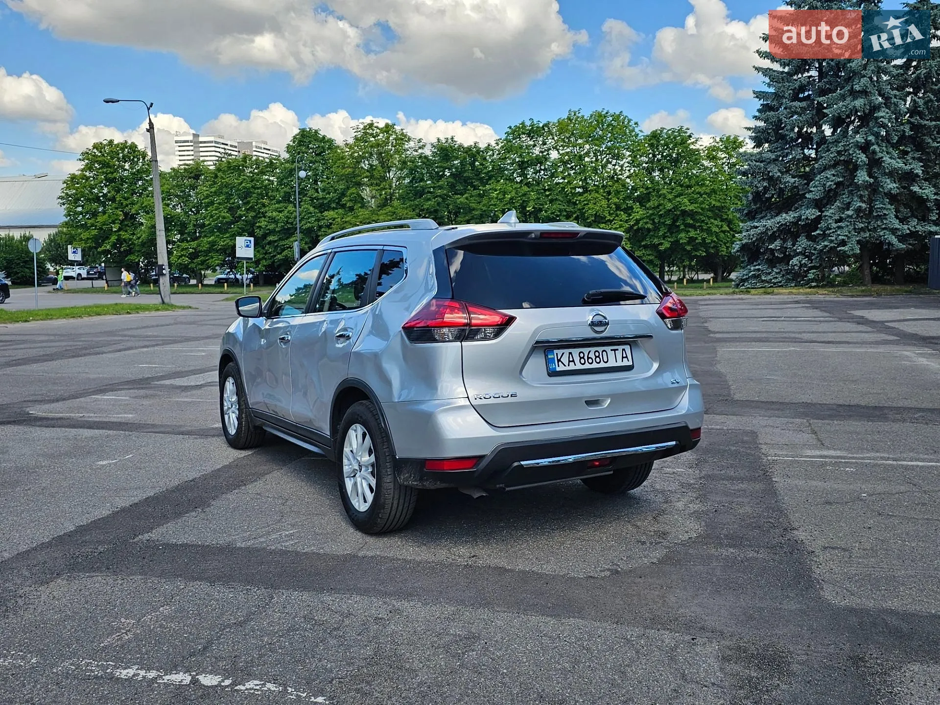 2017 Nissan Rogue - мініатюра 8