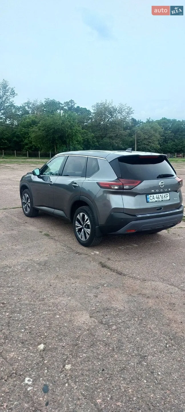 2021 Nissan Rogue - мініатюра 4