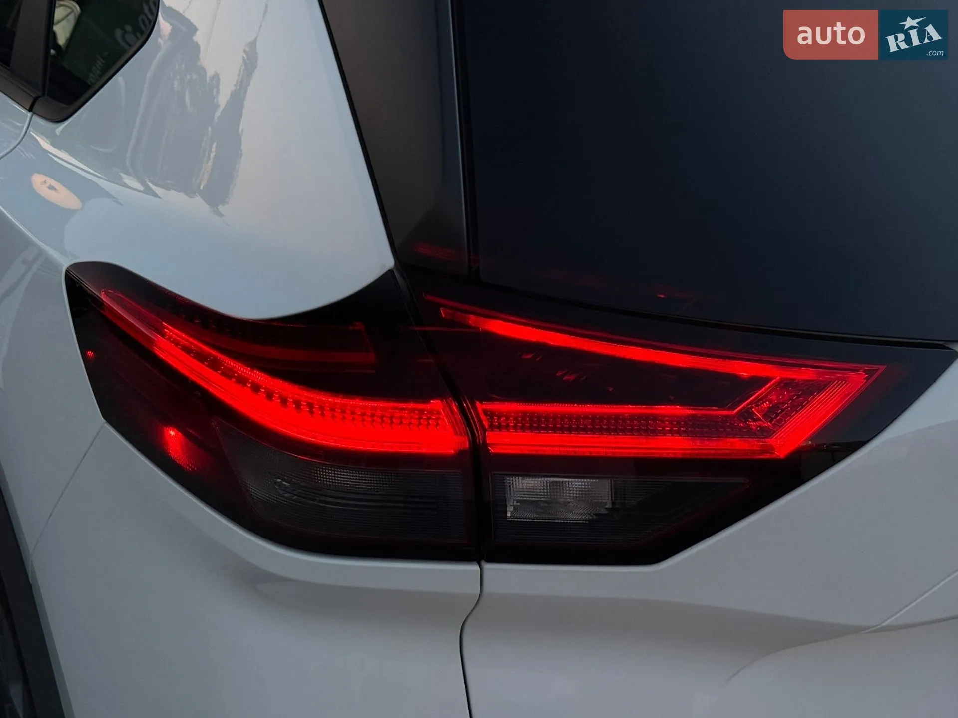 2021 Nissan Rogue - мініатюра 12