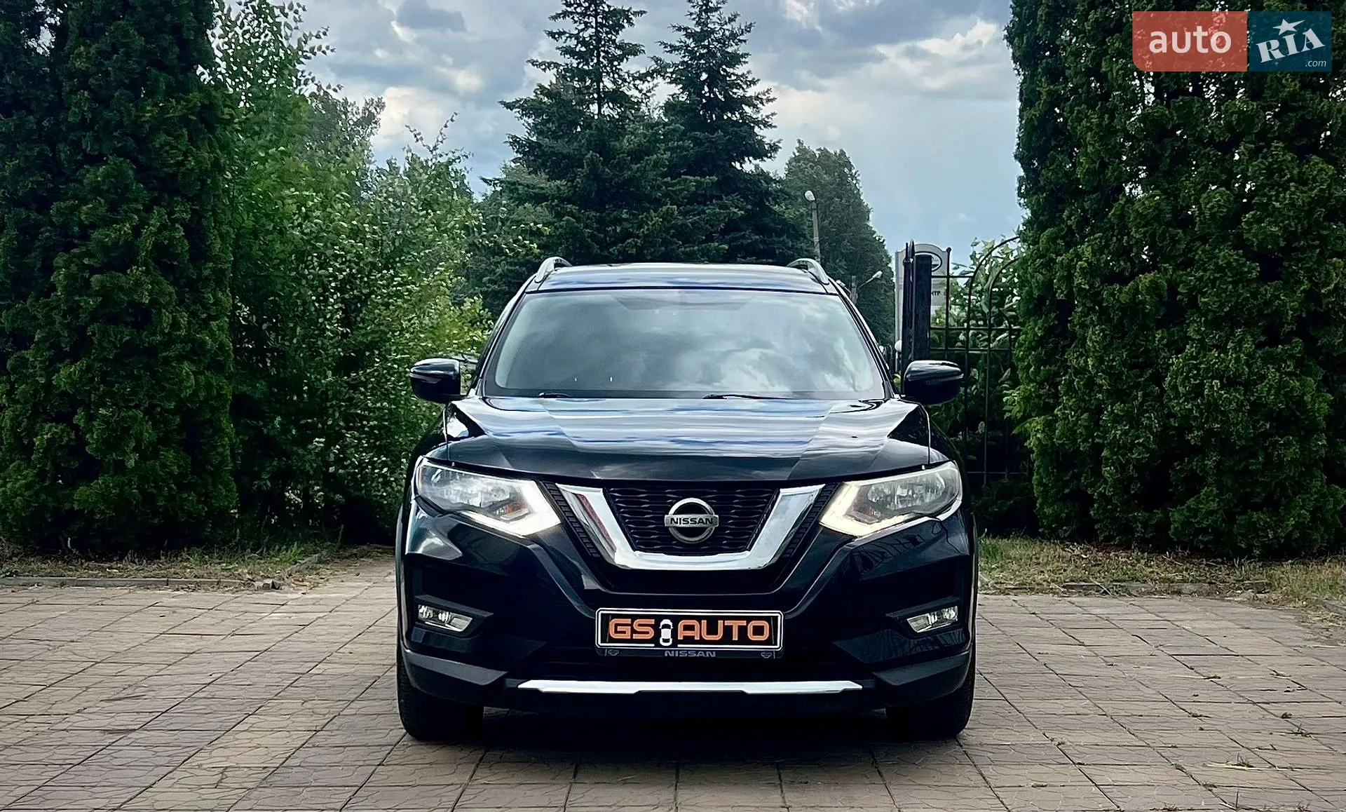 2018 Nissan Rogue - мініатюра 2