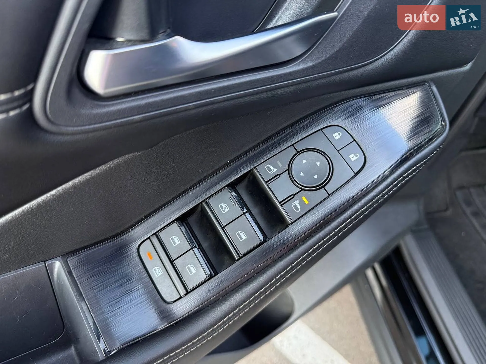2023 Nissan Rogue - мініатюра 15