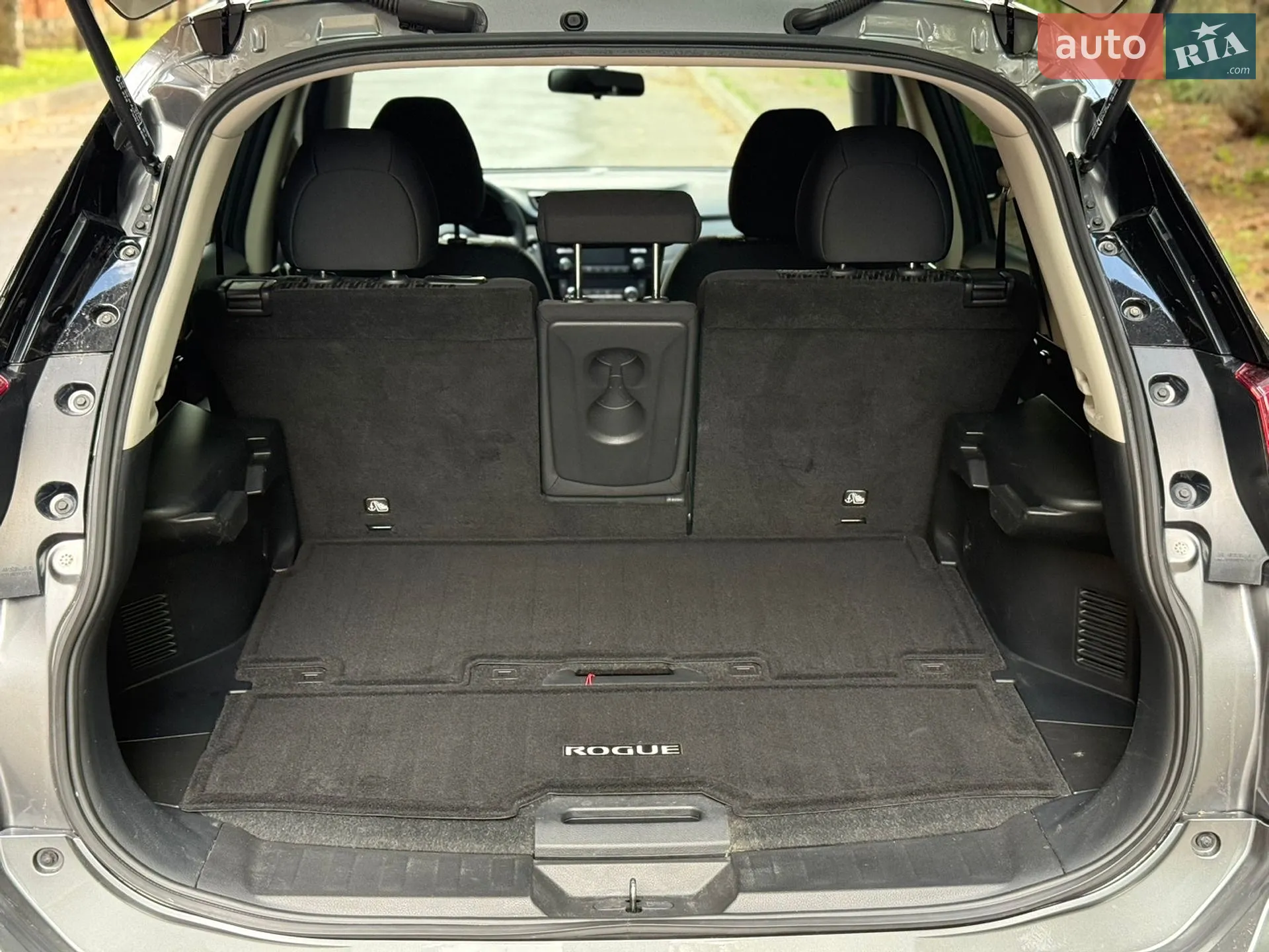 2018 Nissan Rogue - мініатюра 37